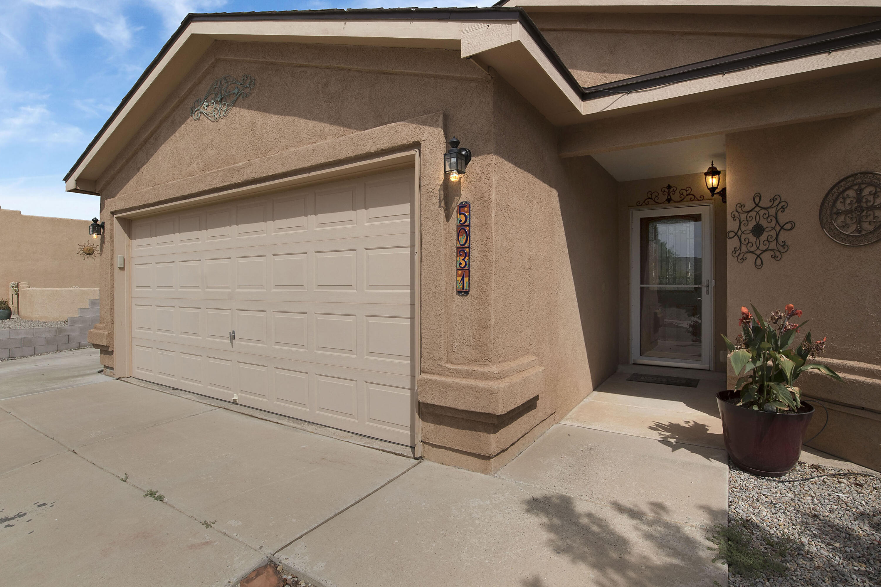 5031 WOODHAVEN Drive NE