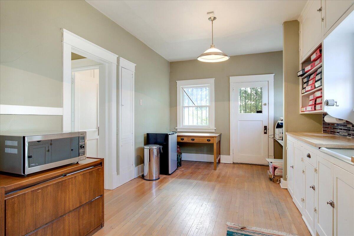 315 8TH Street SW
