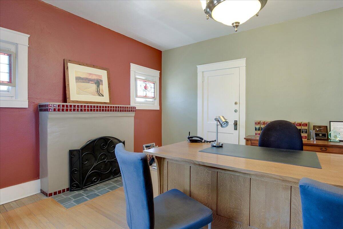 315 8TH Street SW