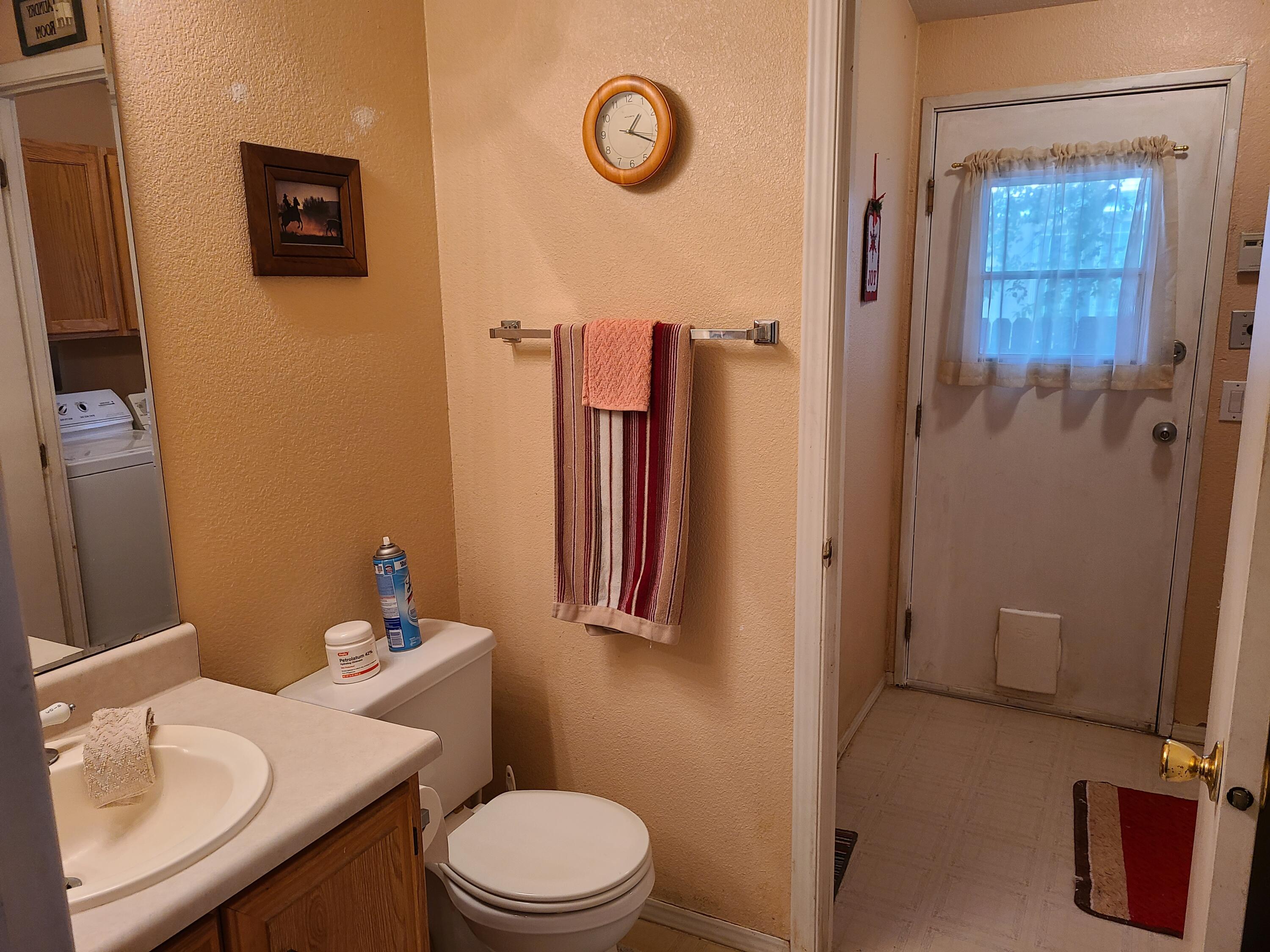 416 Carfax Place SW