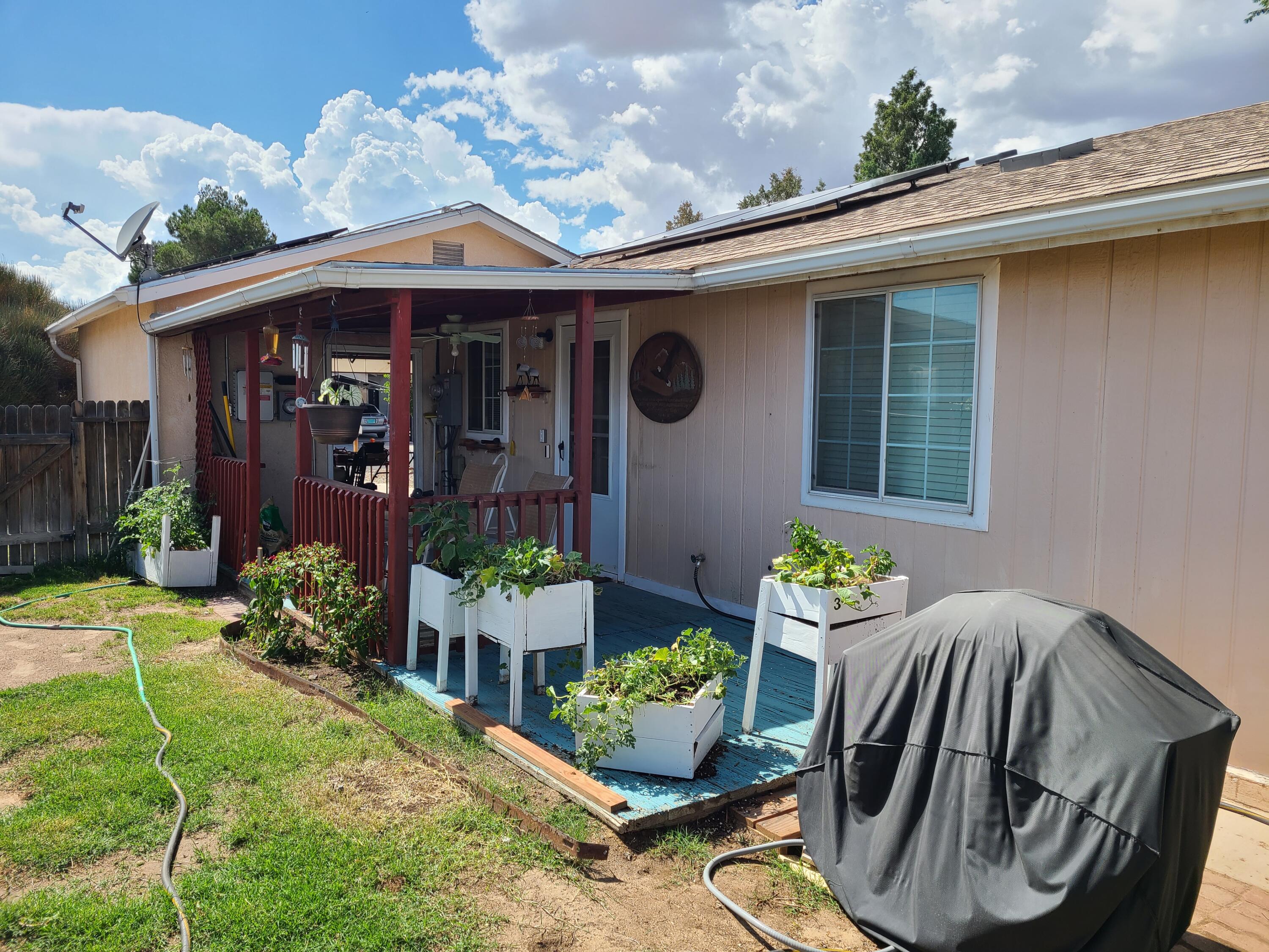 416 Carfax Place SW
