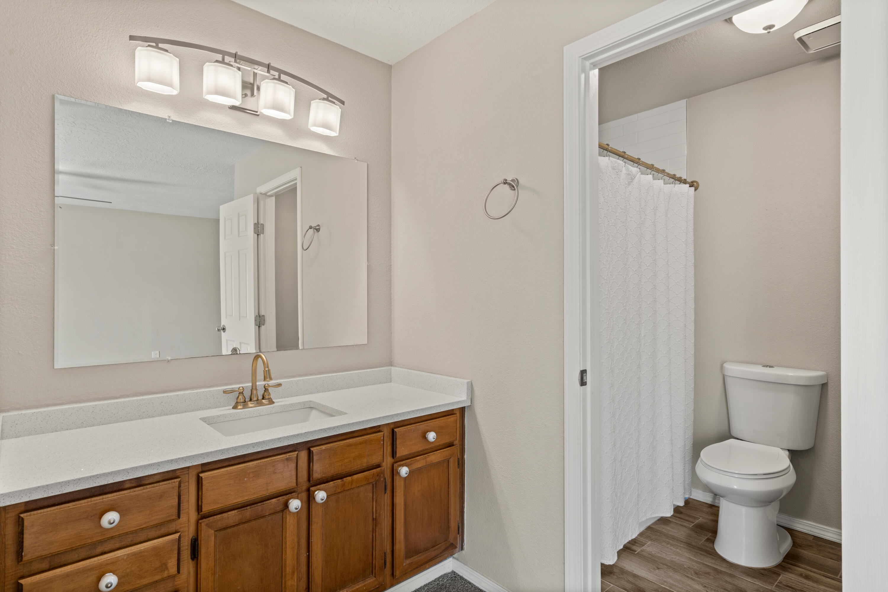 488 STALLION Road SE