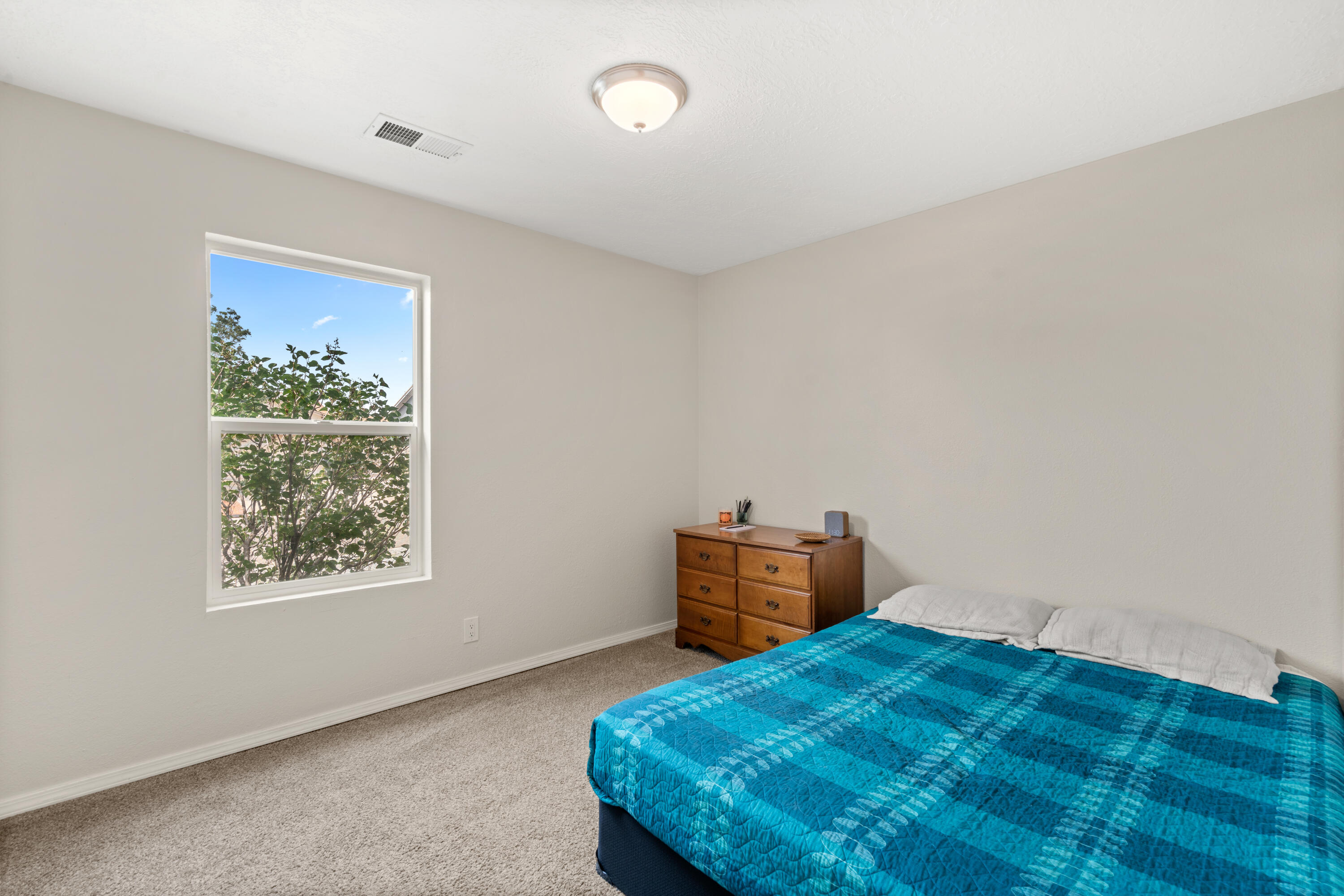 488 STALLION Road SE