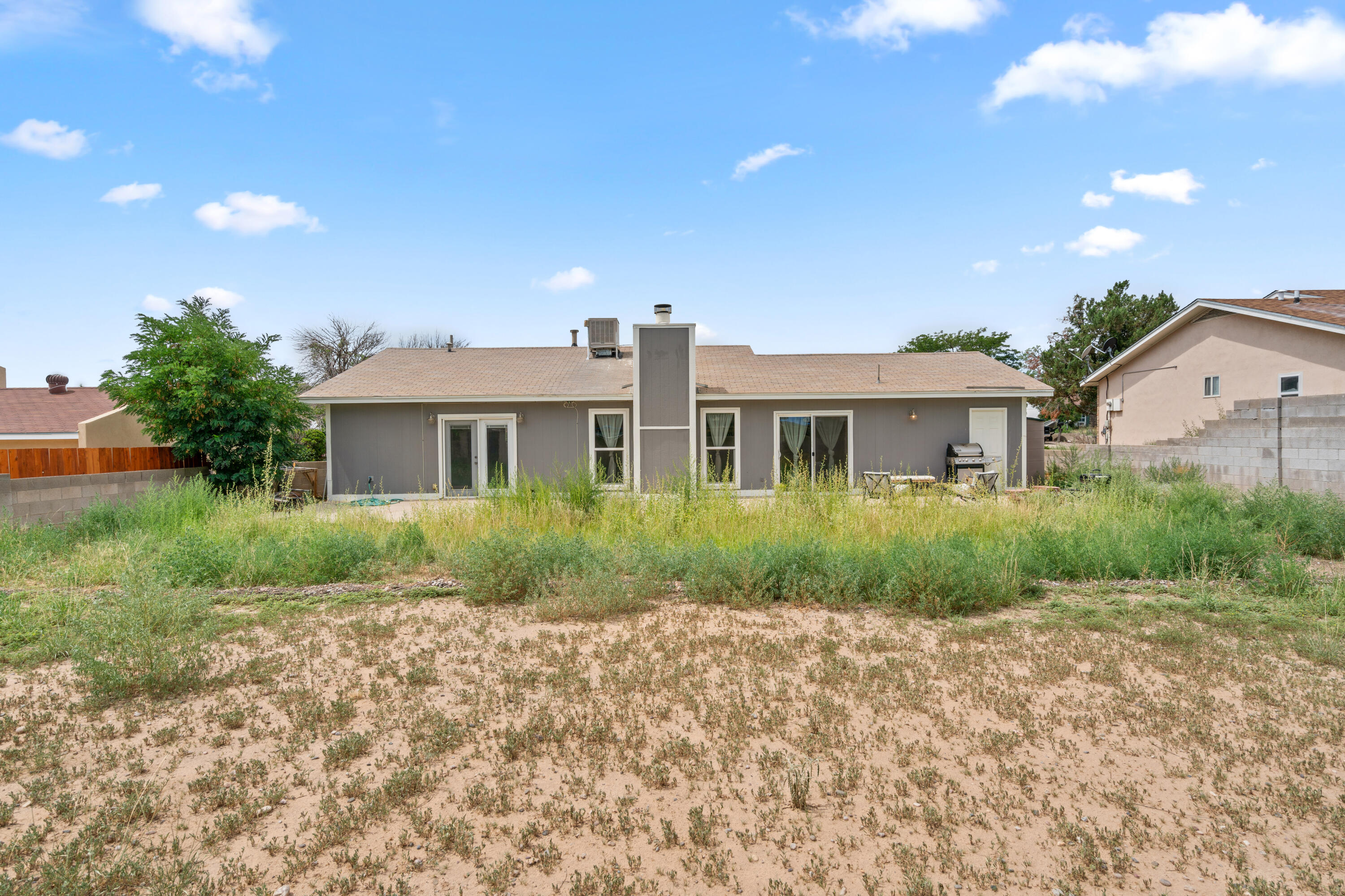488 STALLION Road SE