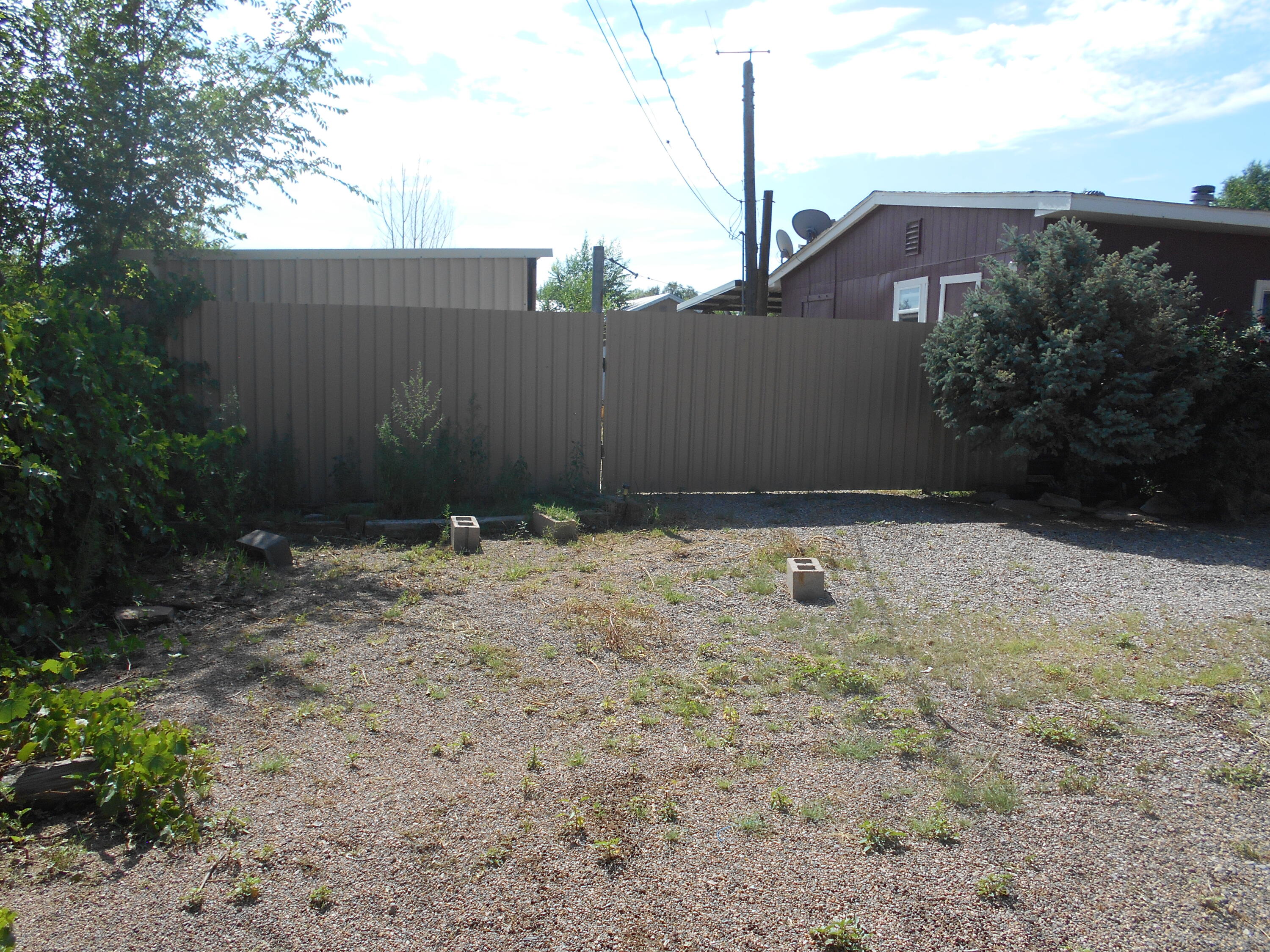 657 Jarales Road