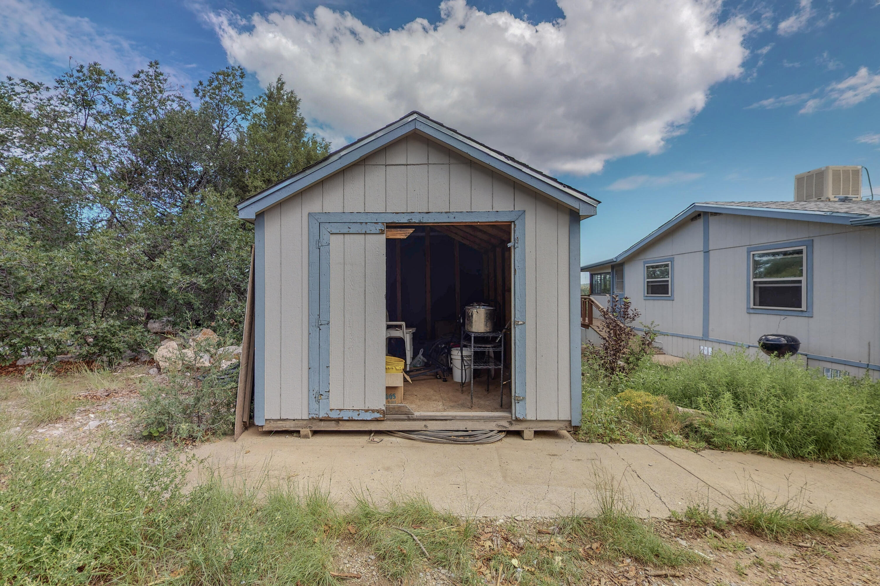 71 BUCKBOARD Road