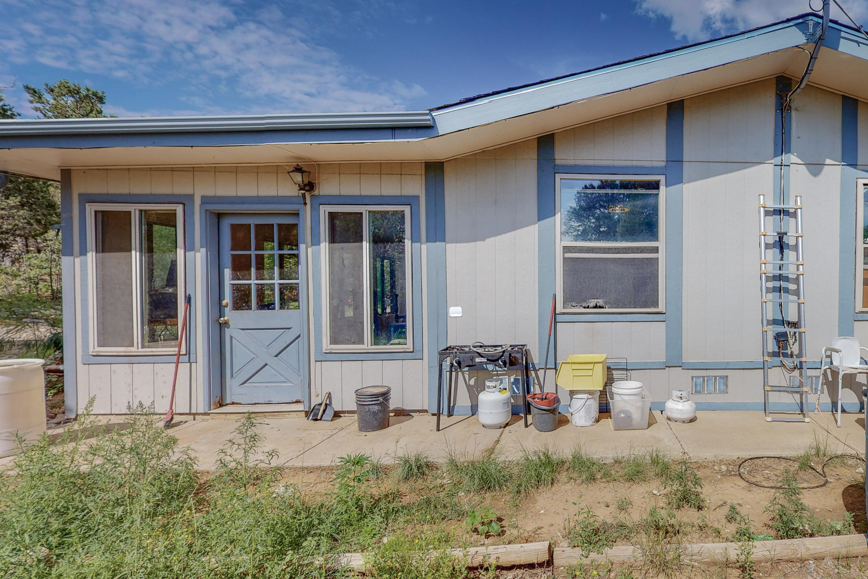 71 BUCKBOARD Road