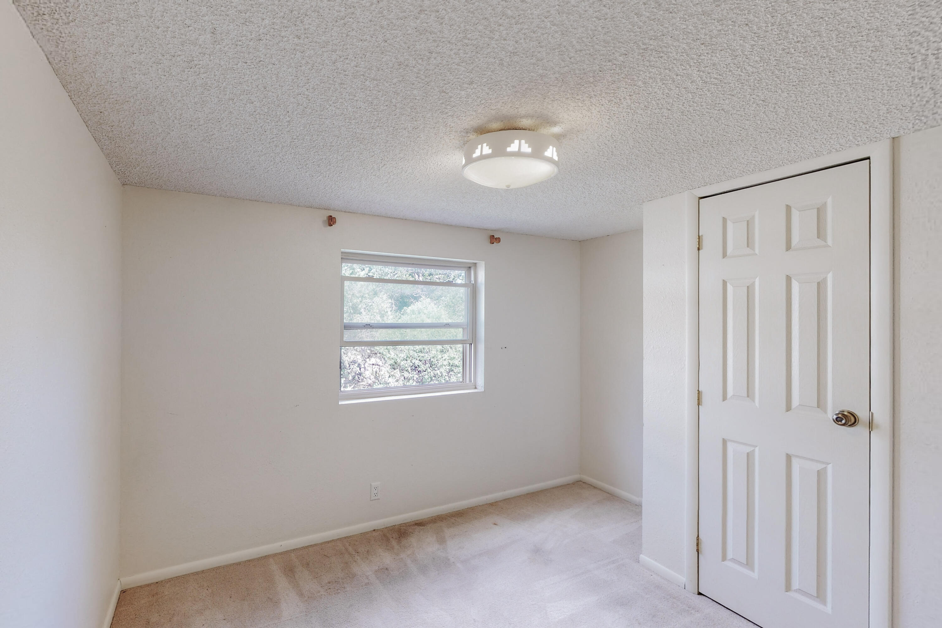 71 BUCKBOARD Road