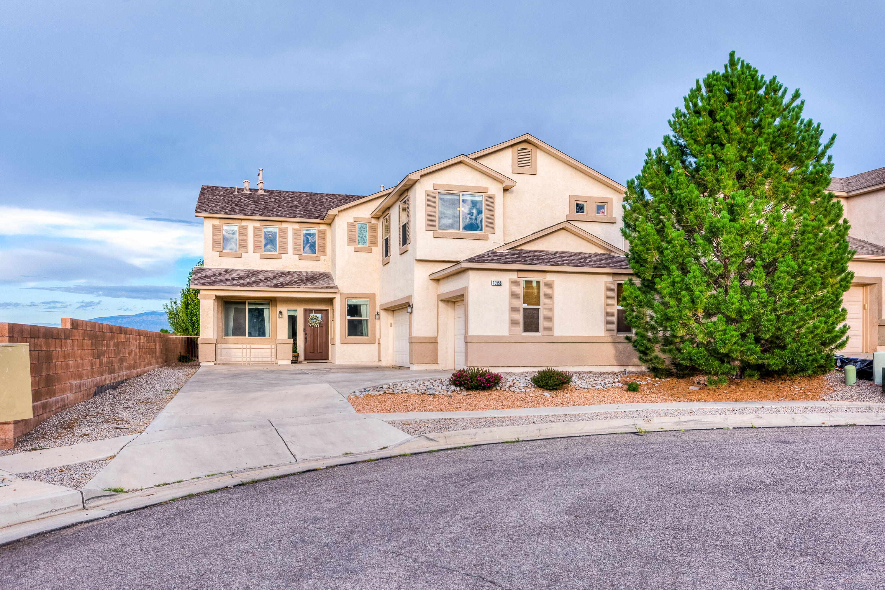 10558 Coyote Canyon Place NW