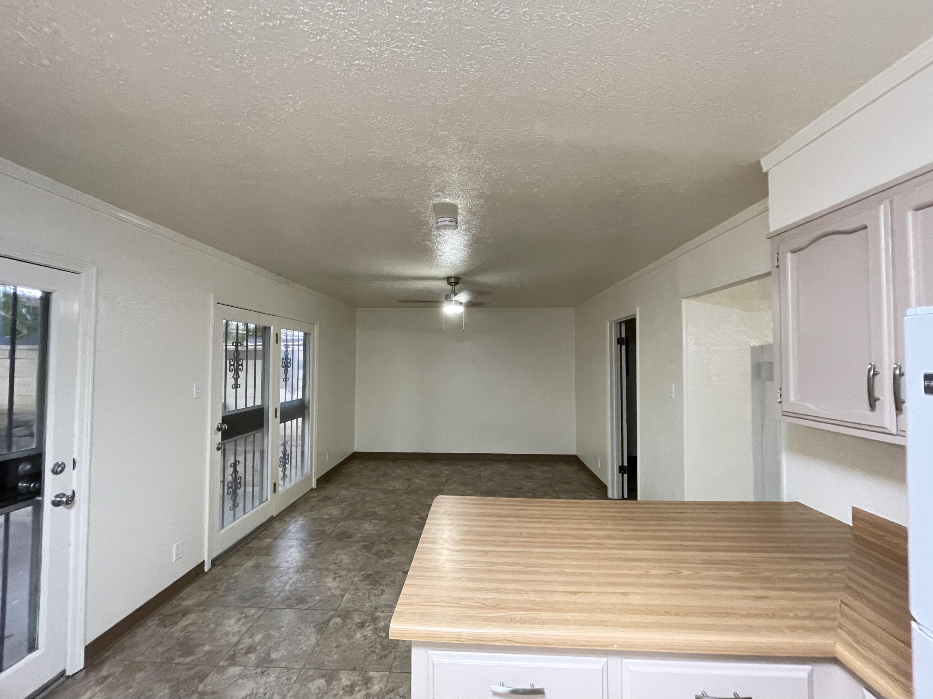 1512 DOROTHY Street NE