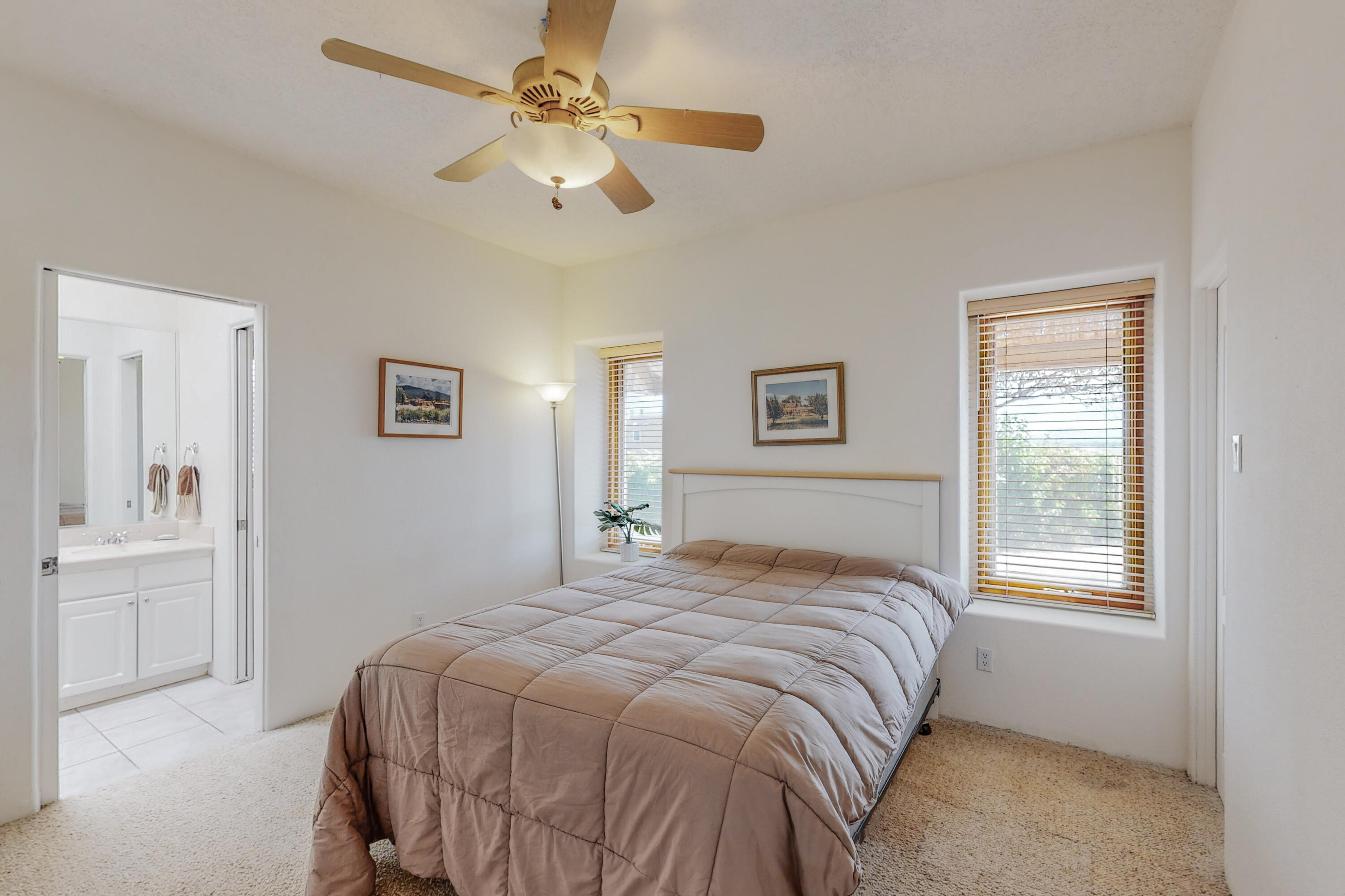 1800 Calle Del Vista Road NW