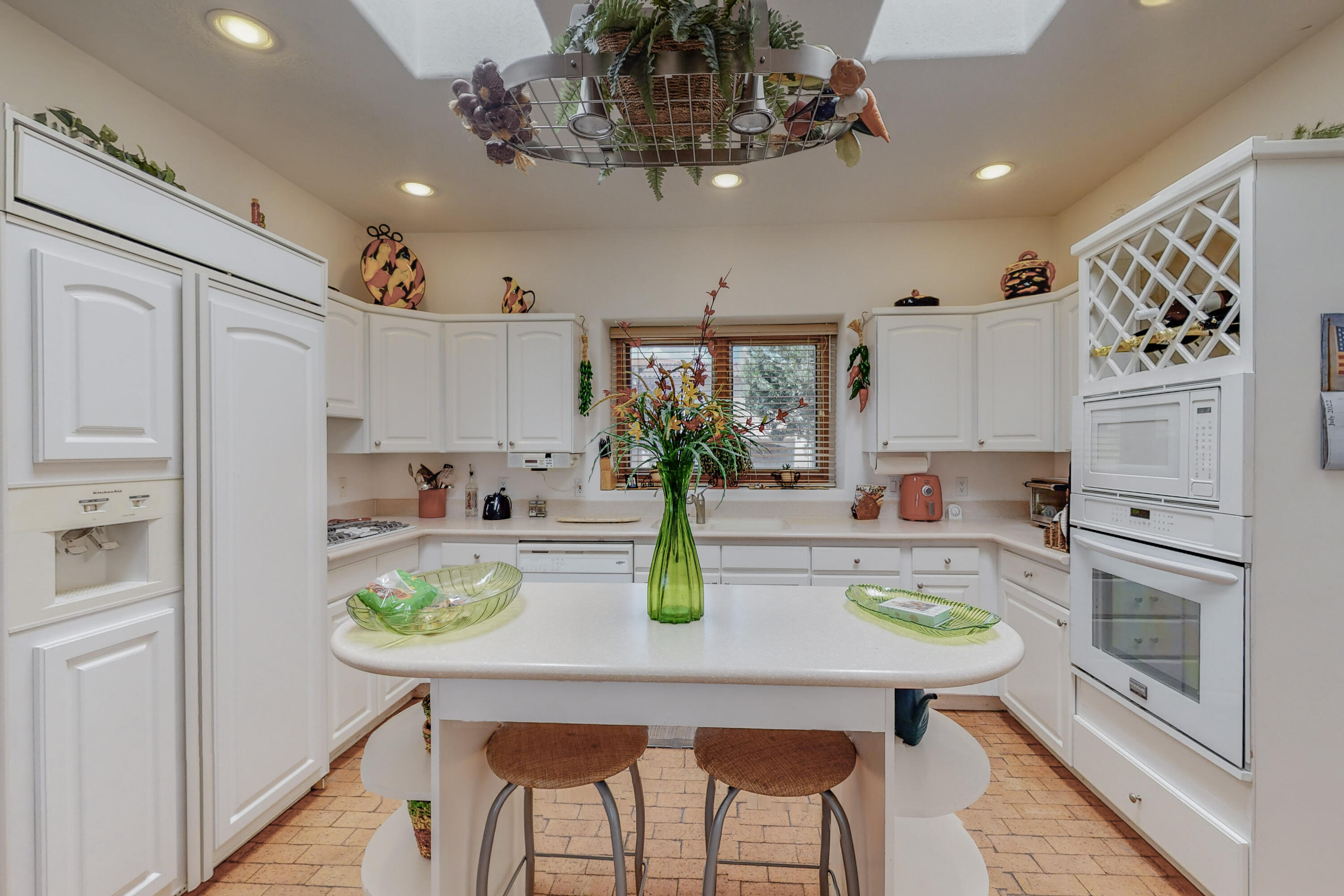 1800 Calle Del Vista Road NW