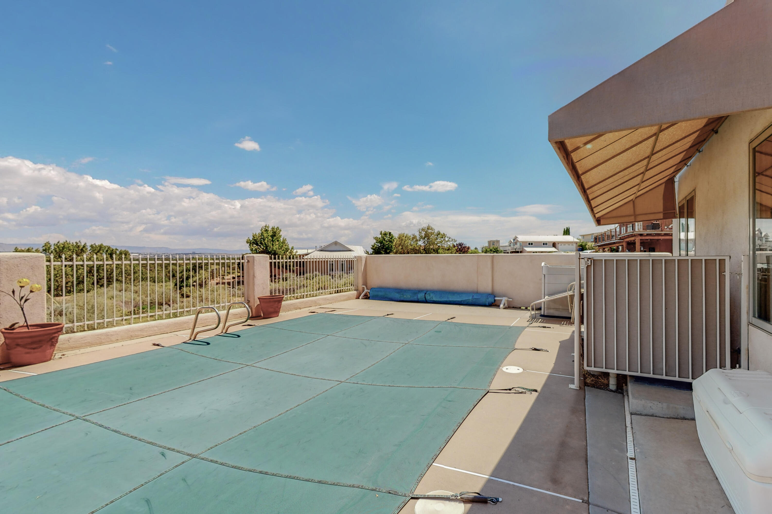 1800 Calle Del Vista Road NW