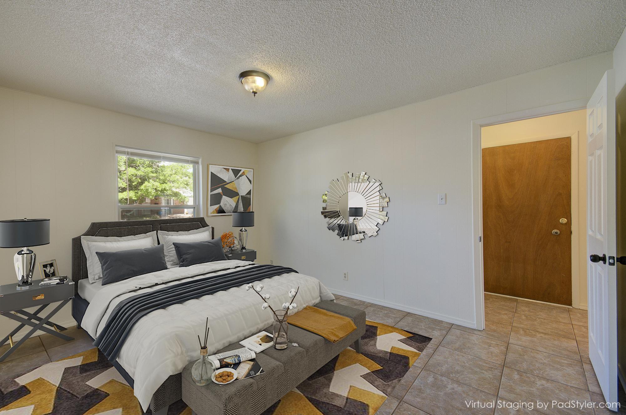 11604 PALM SPRINGS Avenue NE