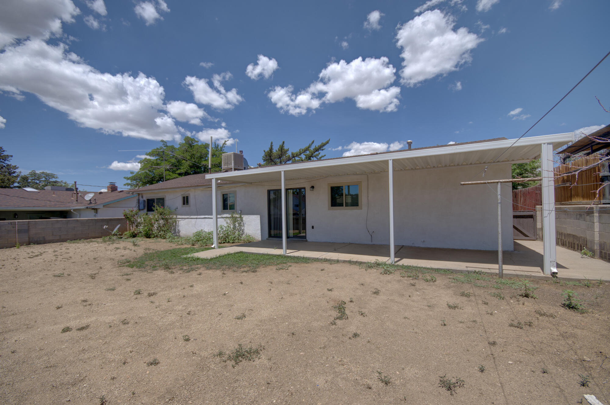 11604 PALM SPRINGS Avenue NE