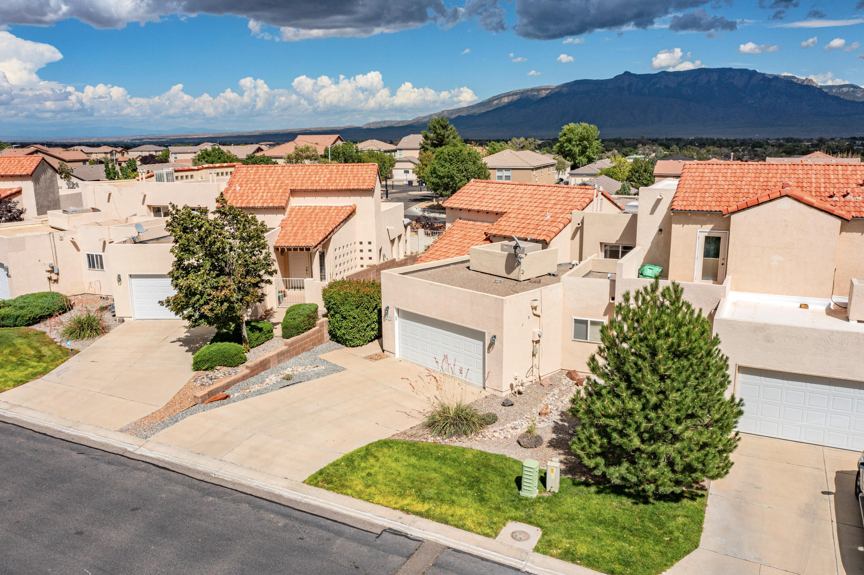 3220 RENAISSANCE Drive SE