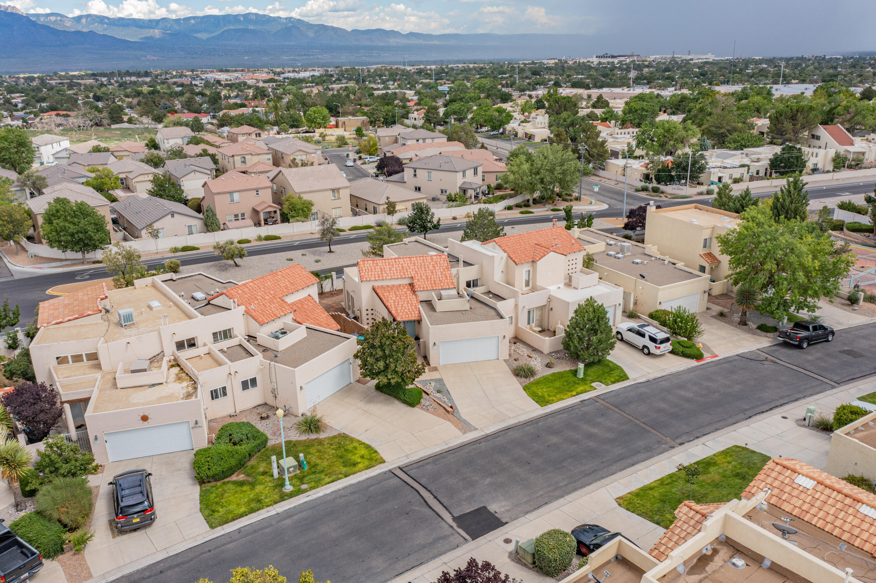 3220 RENAISSANCE Drive SE