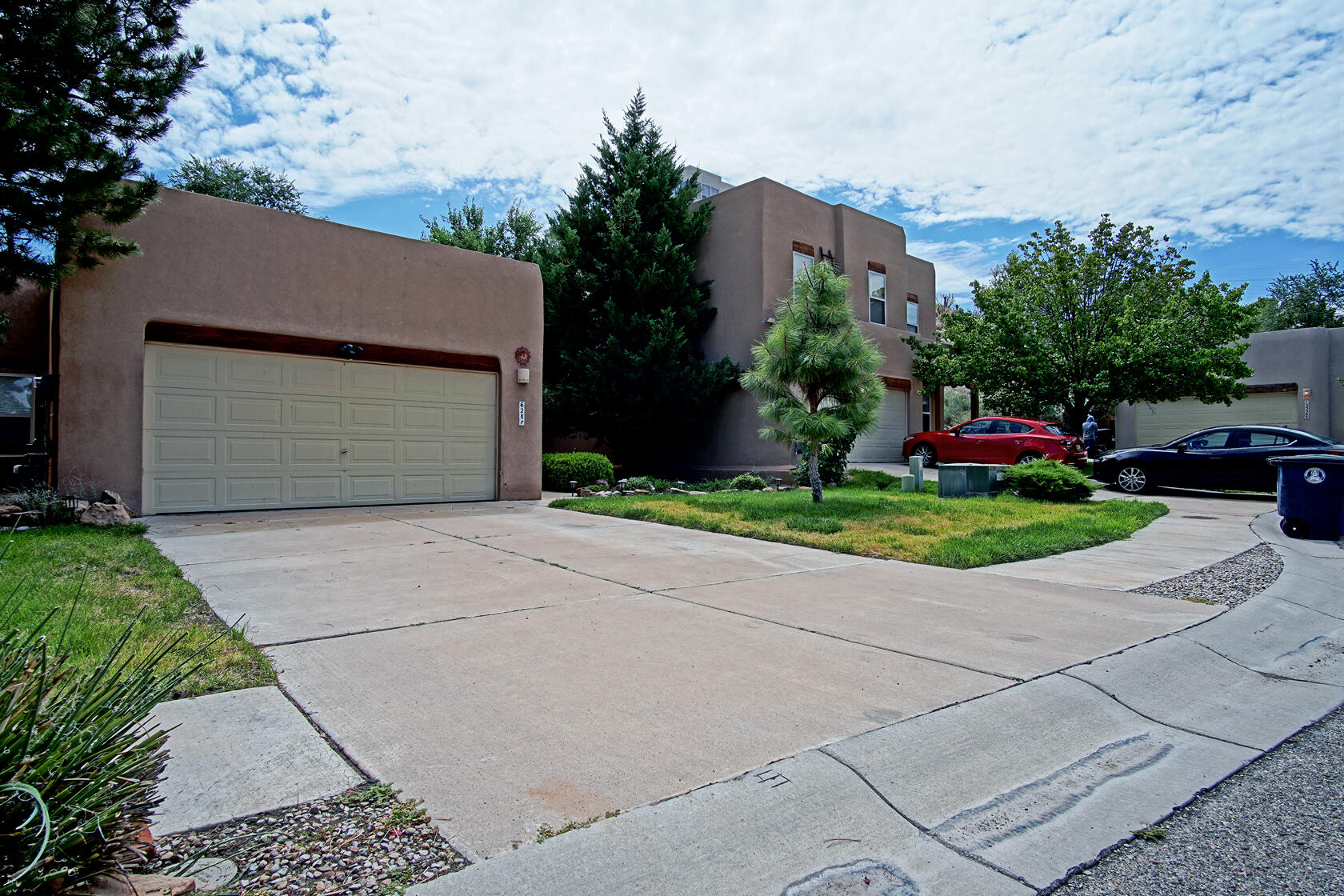 628 Flint Ridge Trail SE