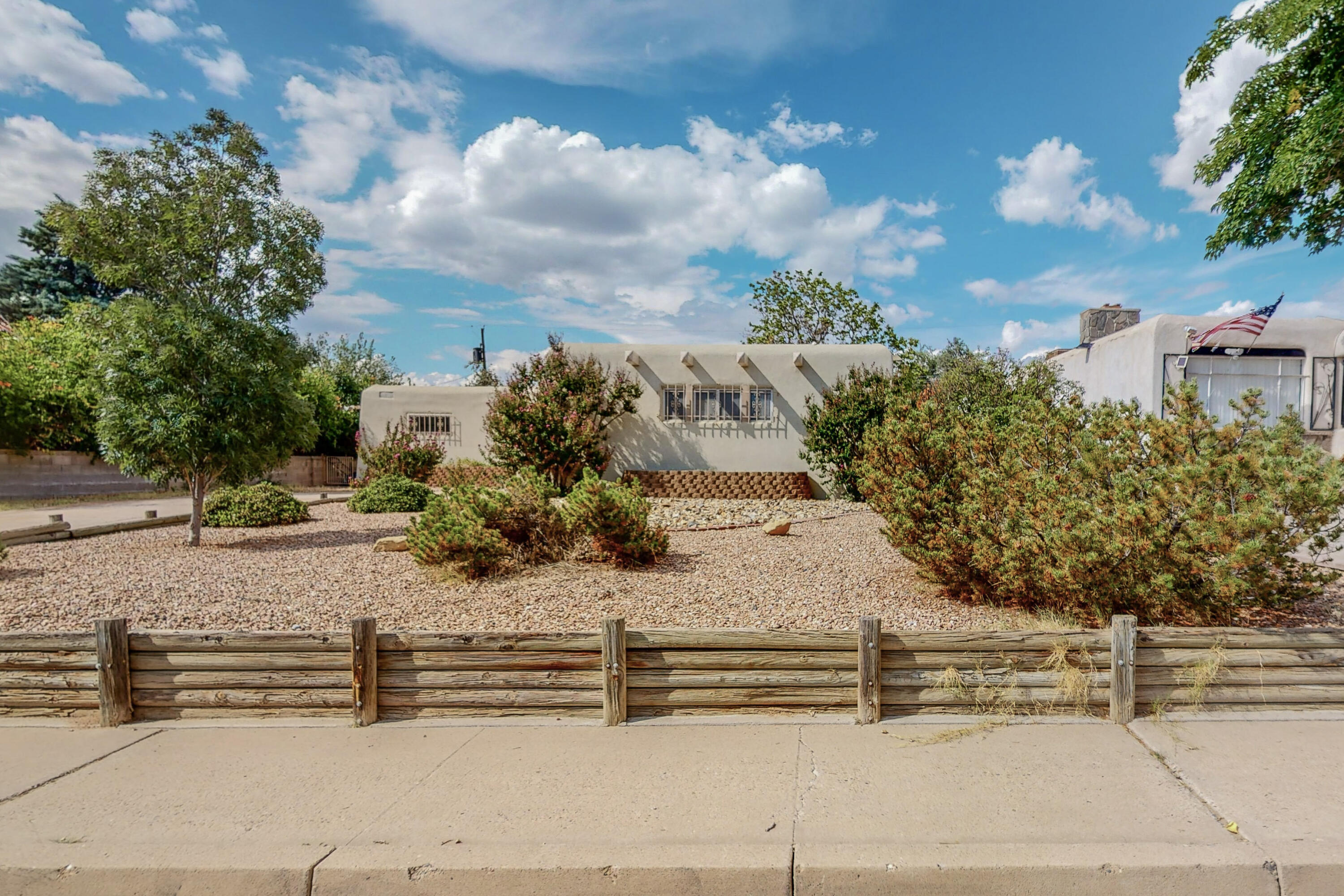 4105 Delamar Drive NE
