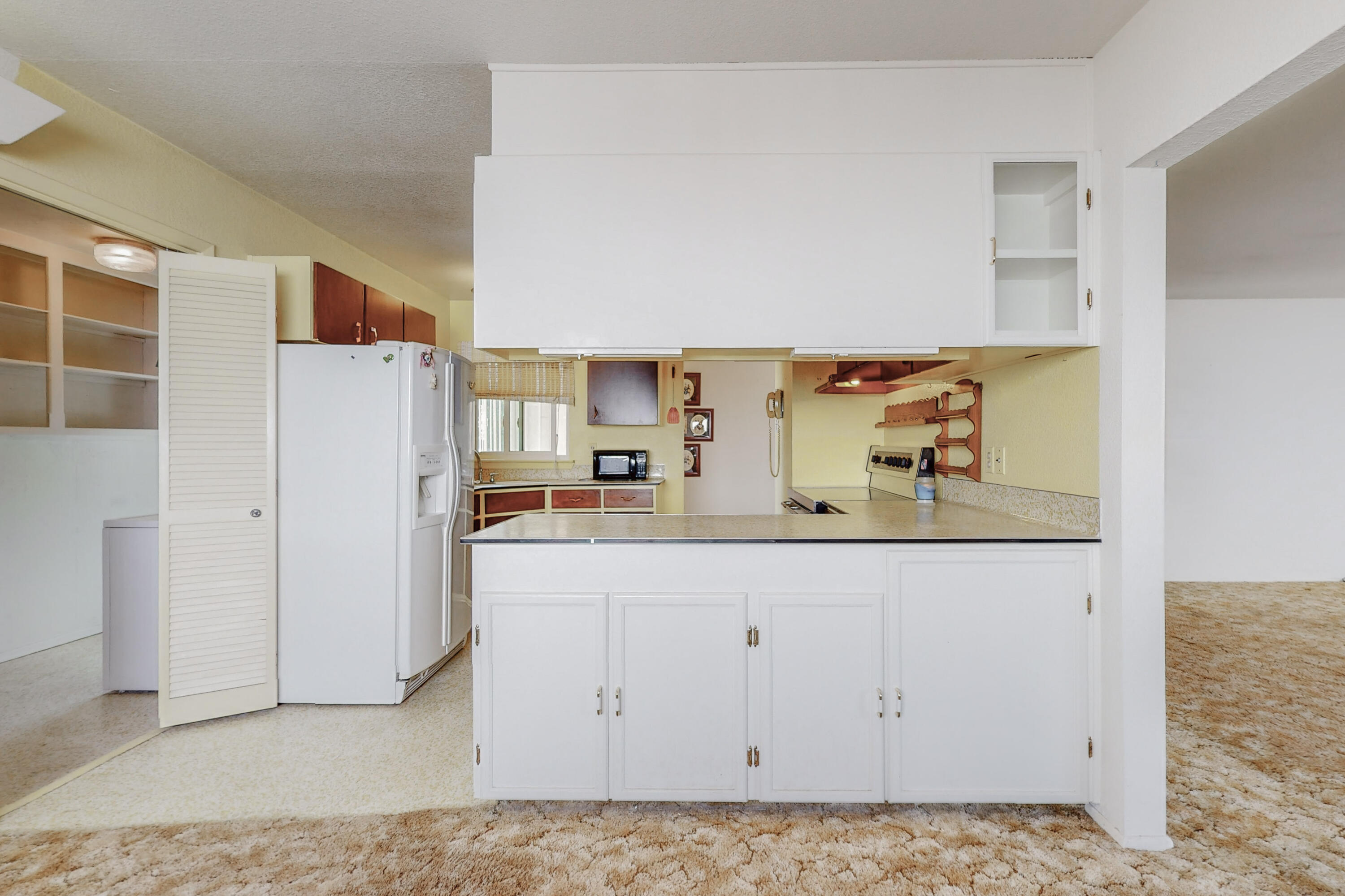 4105 Delamar Drive NE