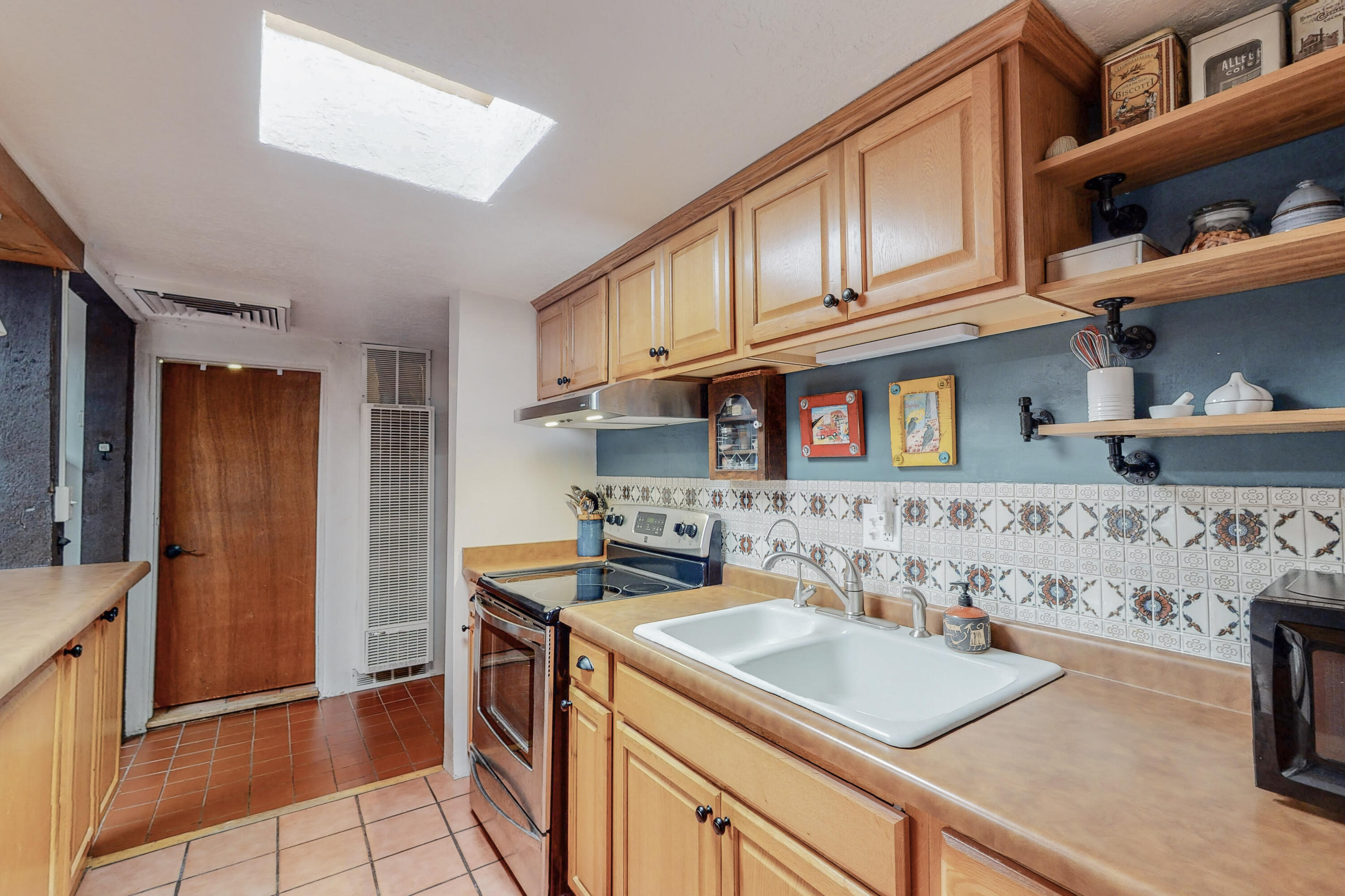 34 GARDEN PARK Circle NW