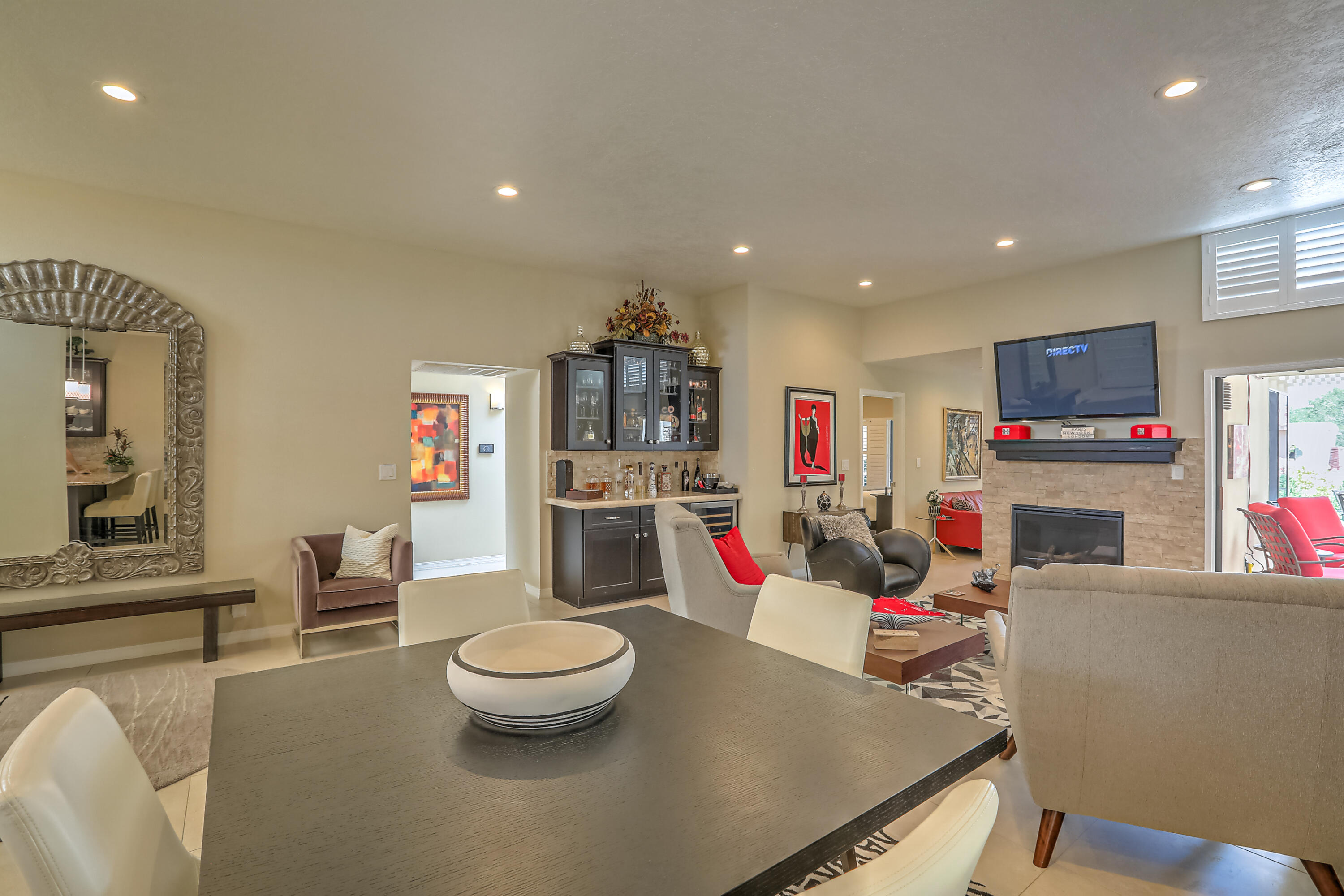 10017 BRIDGEPOINTE Court NE