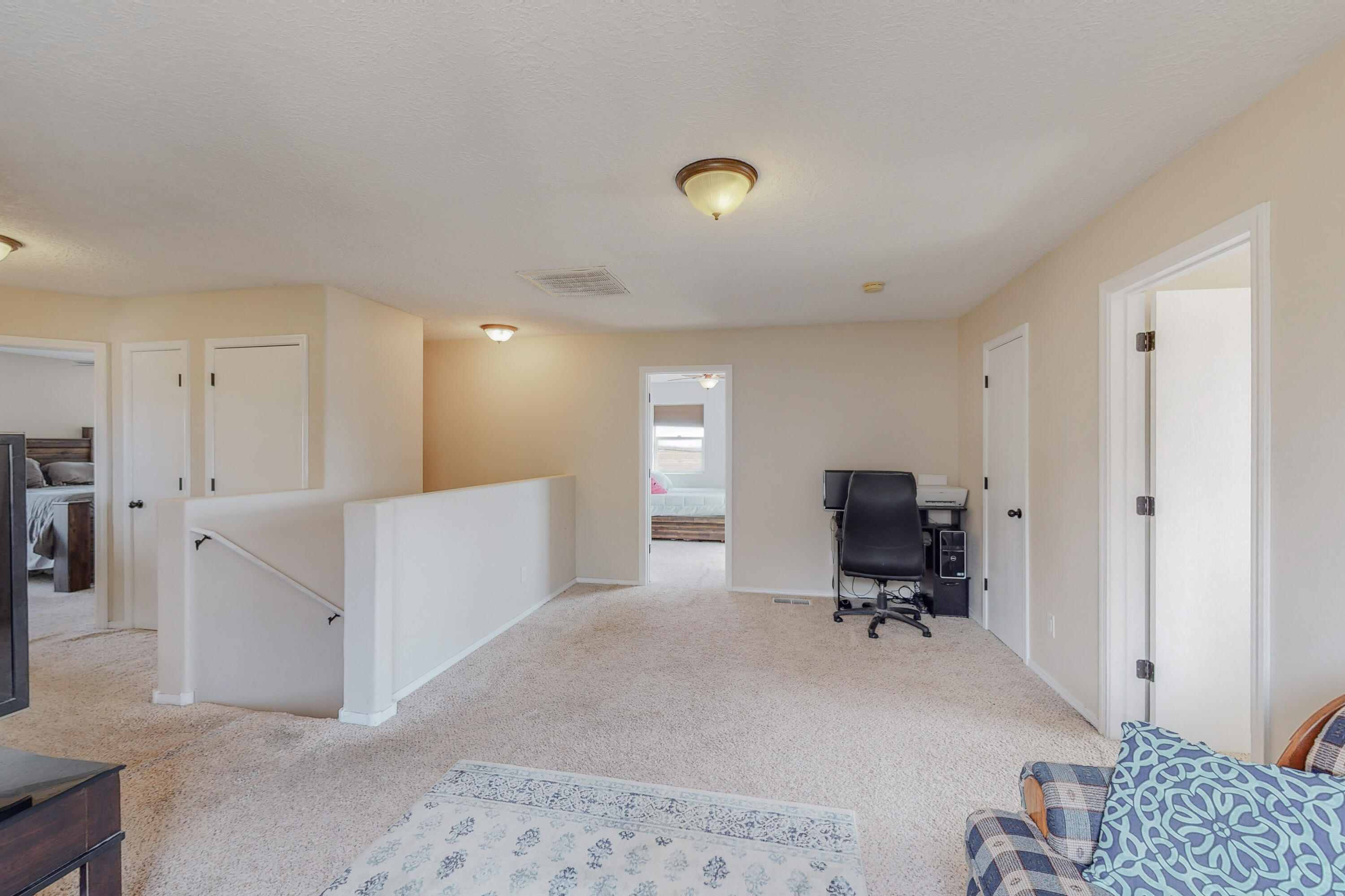 2757 WILDER Loop NE