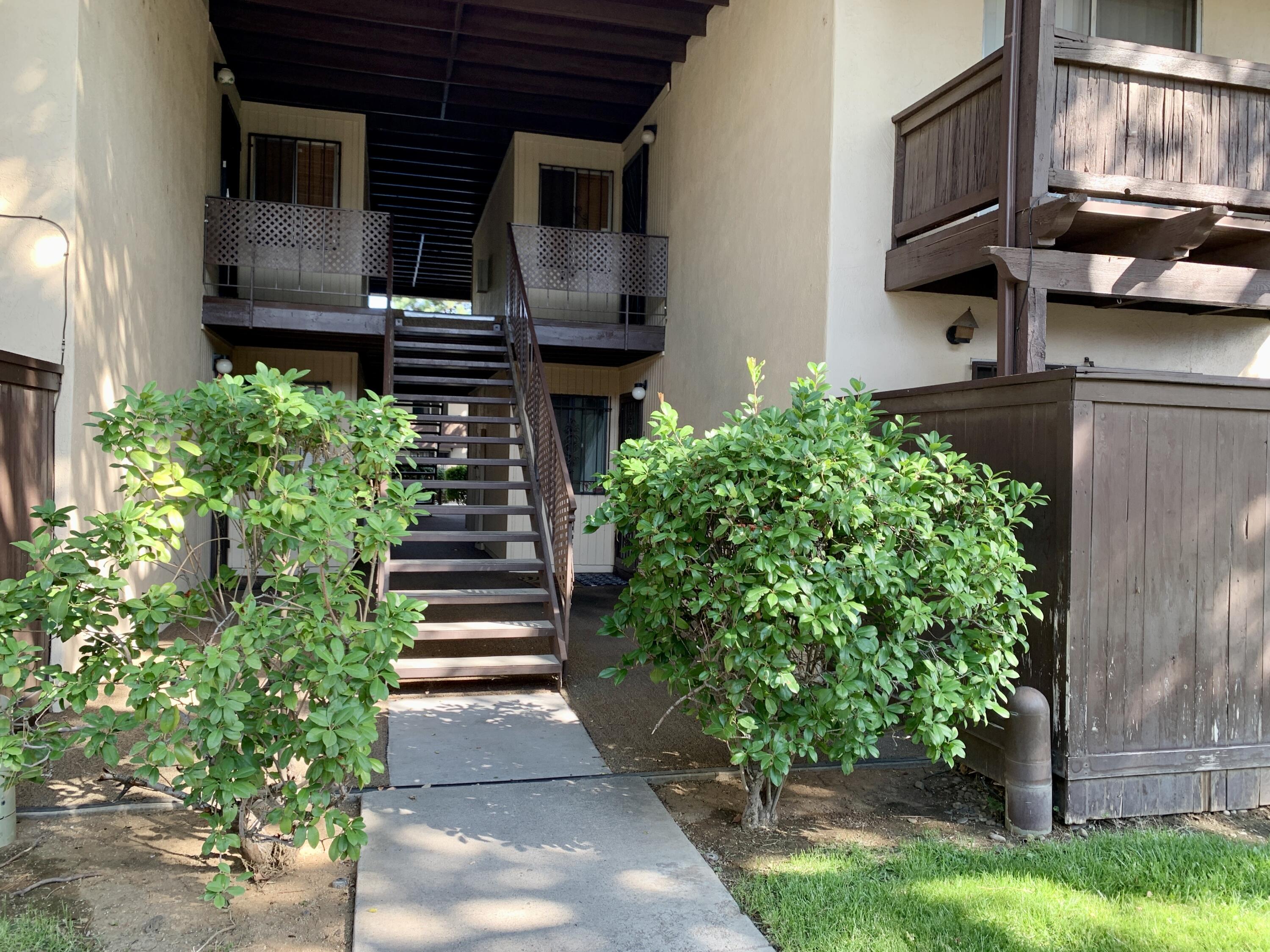 1601 PENNSYLVANIA Street NE Unit: V4