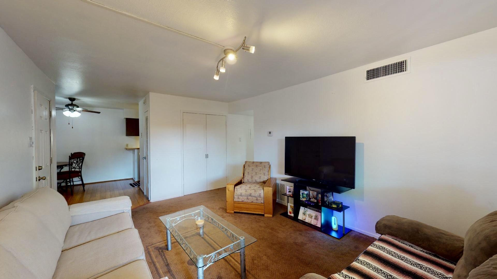1601 PENNSYLVANIA Street NE Unit: V4