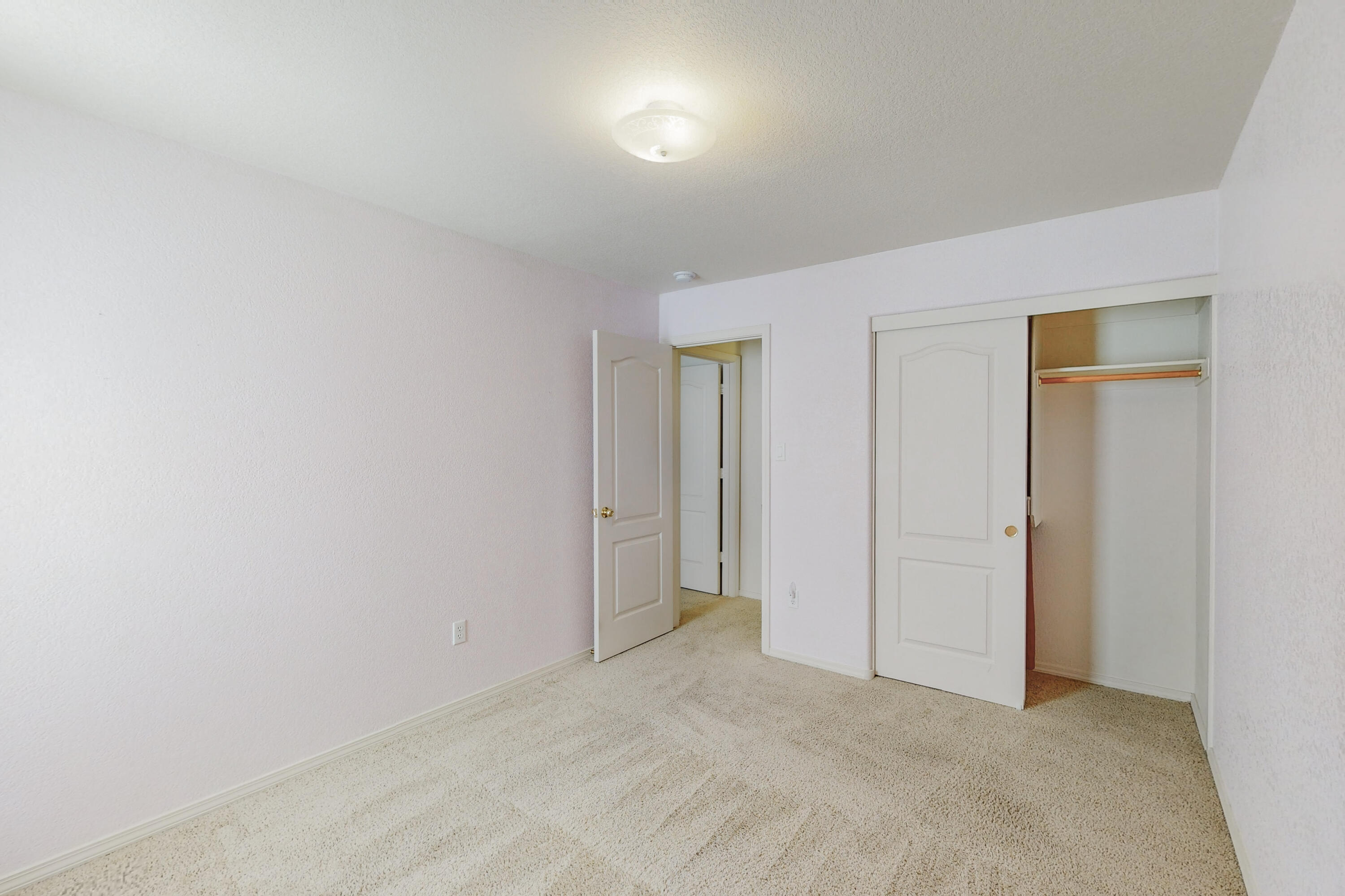 1473 MONTIANO Loop SE
