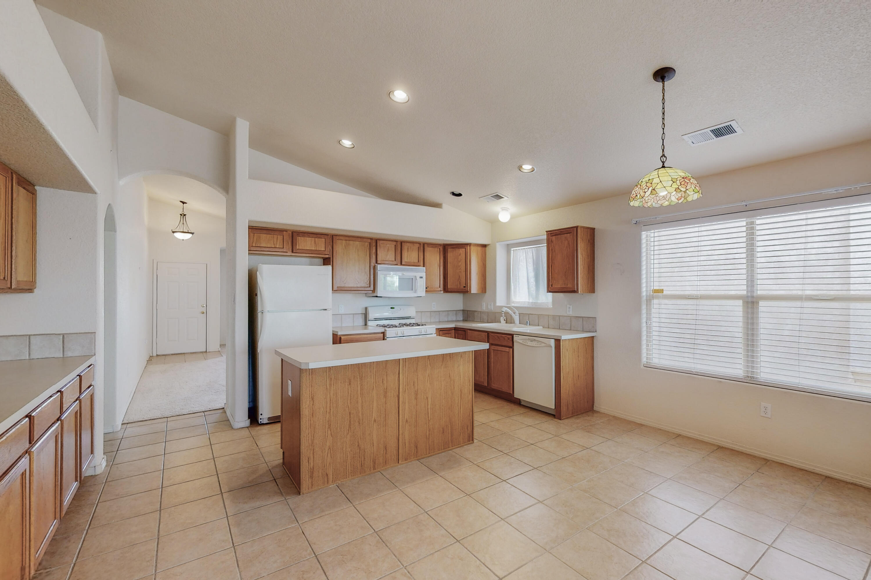 1473 MONTIANO Loop SE