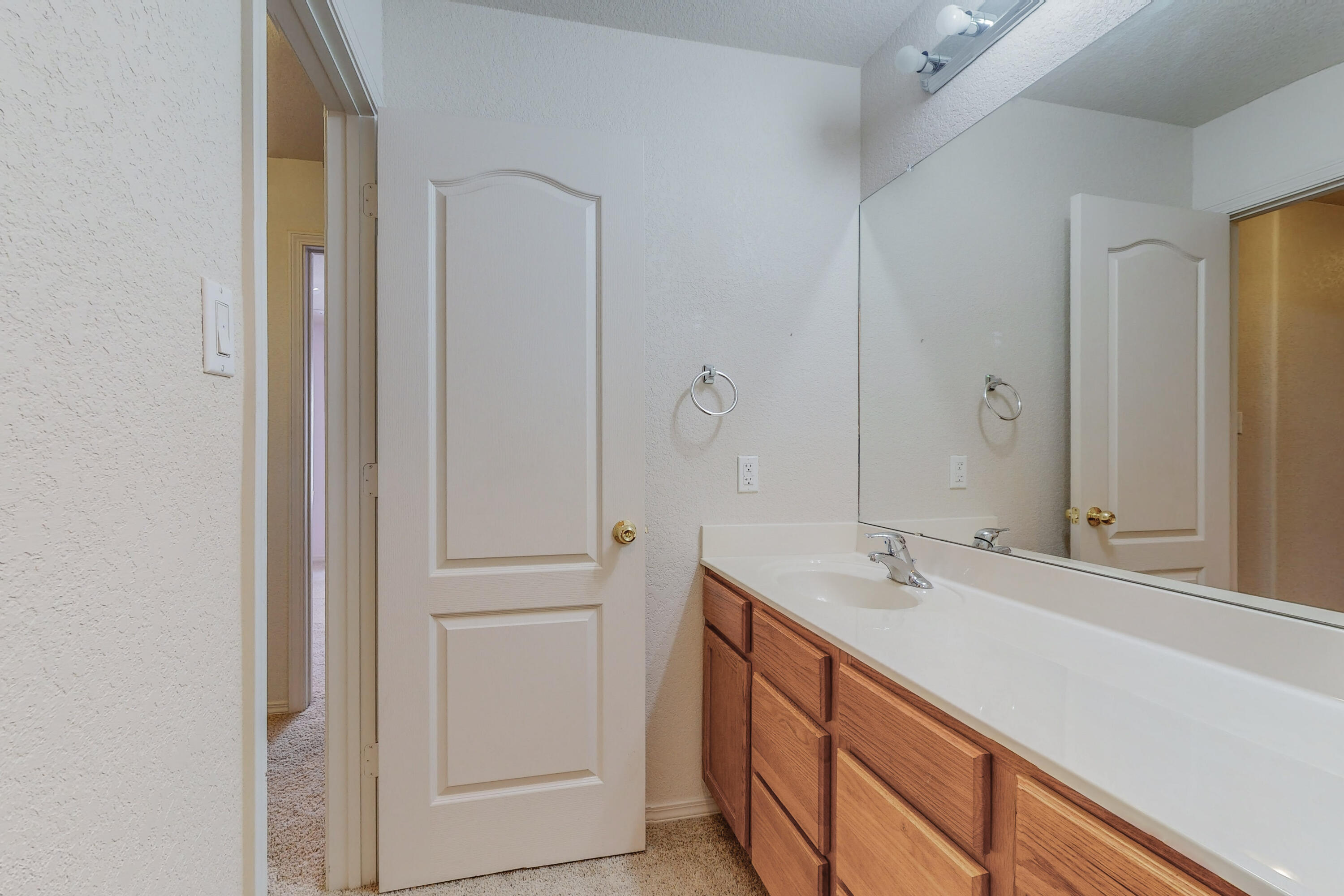 1473 MONTIANO Loop SE