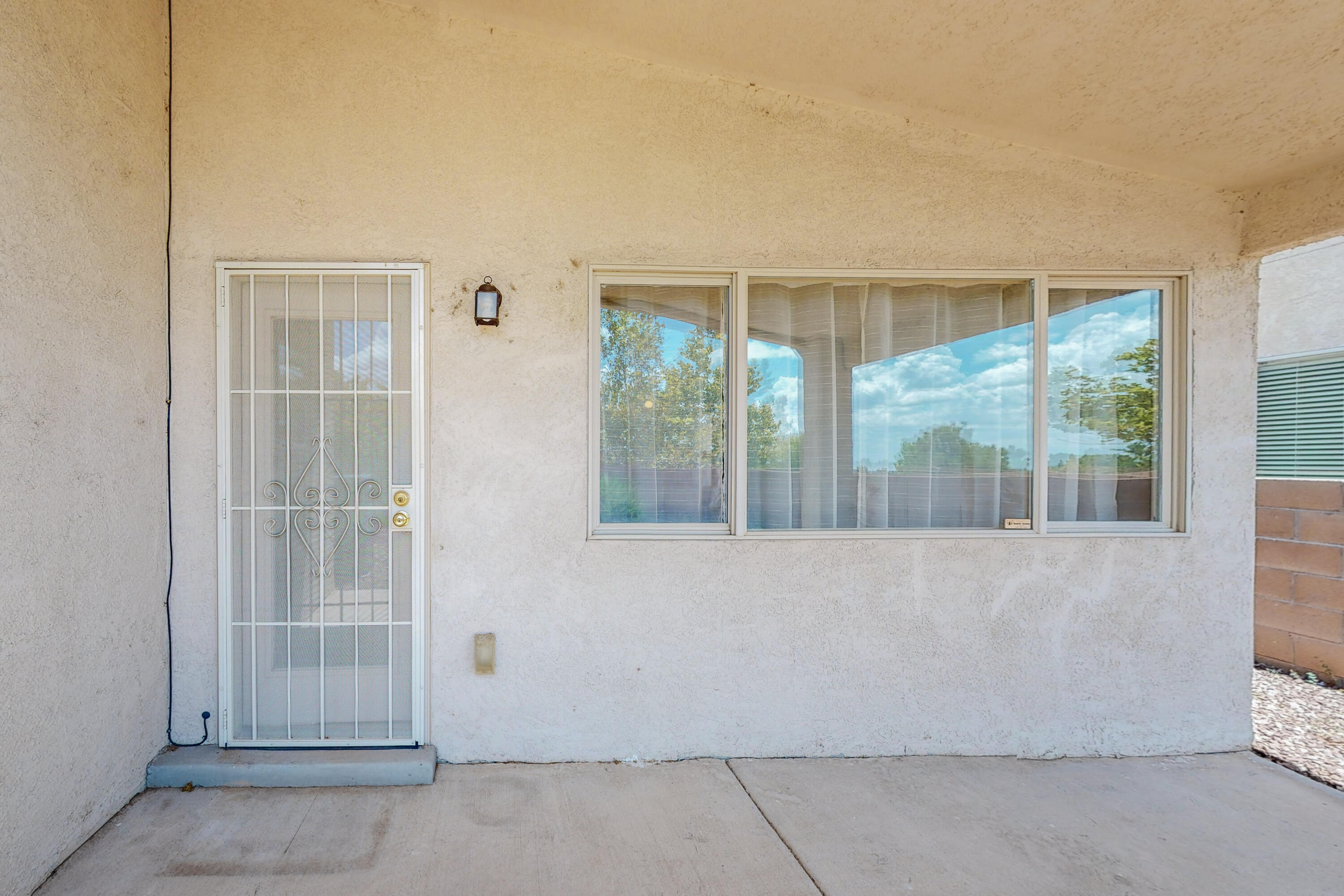 1473 MONTIANO Loop SE