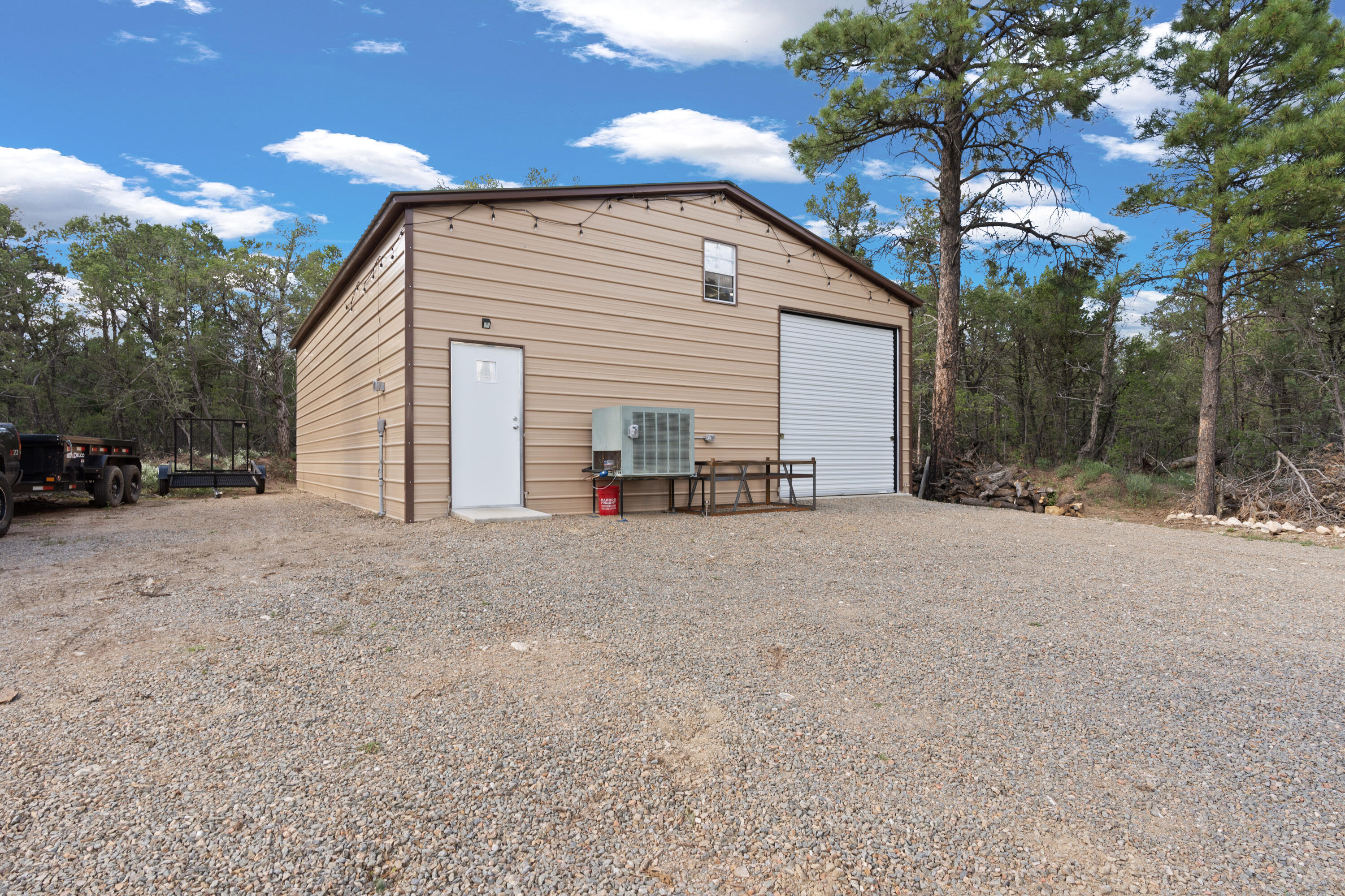 12 TALL PINONS Road