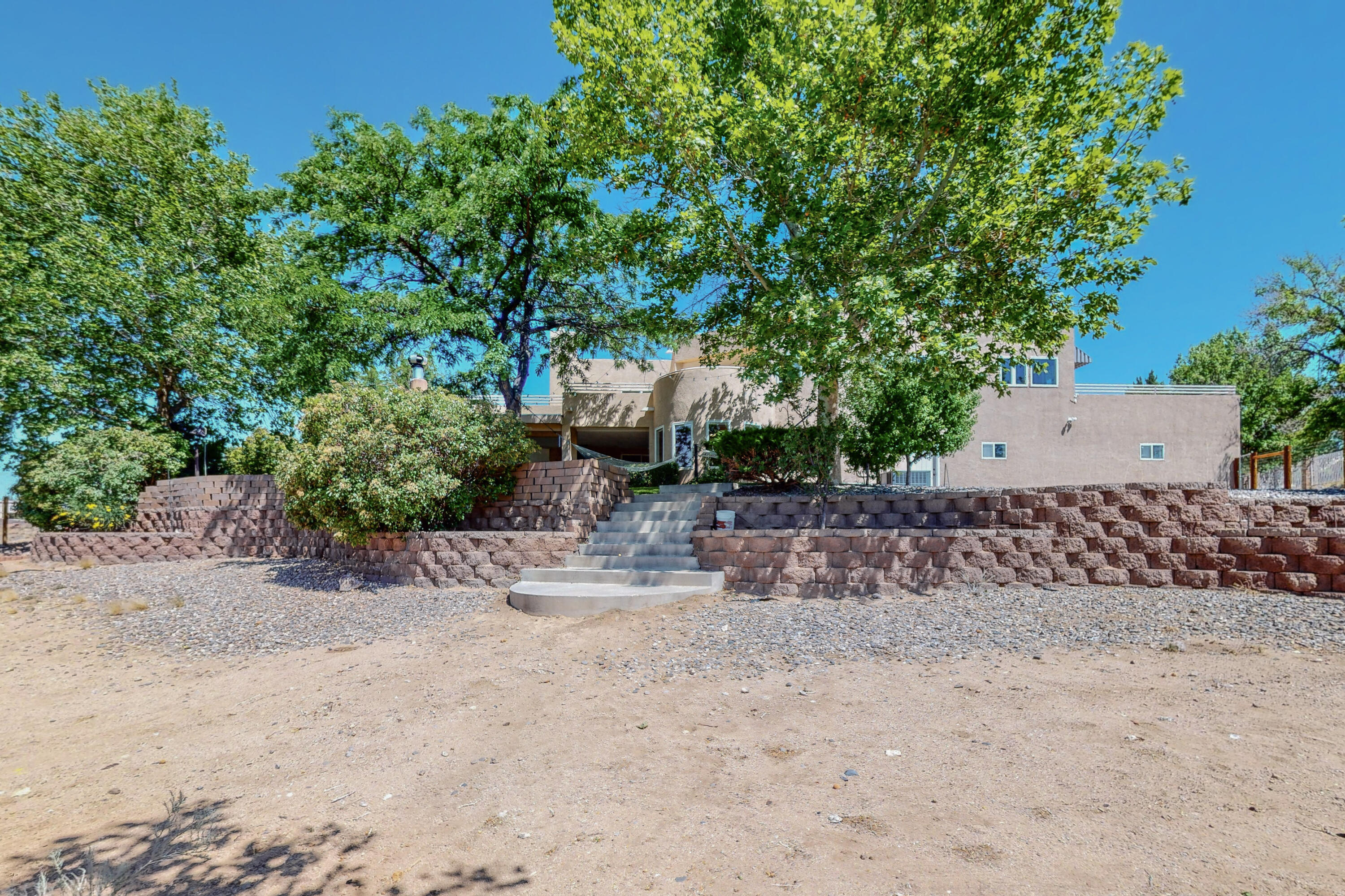 10112 San Bernardino Avenue NE