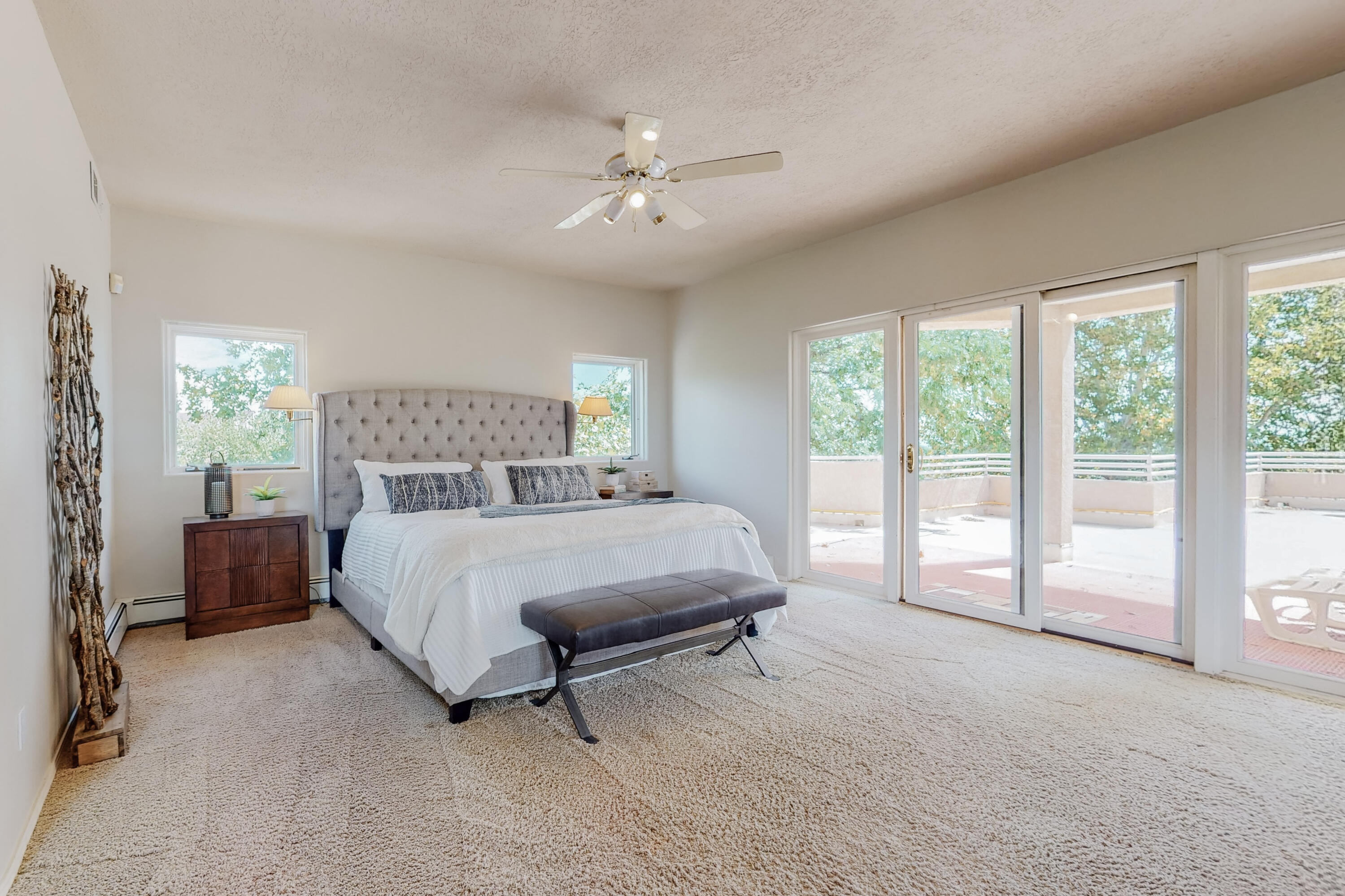 10112 San Bernardino Avenue NE