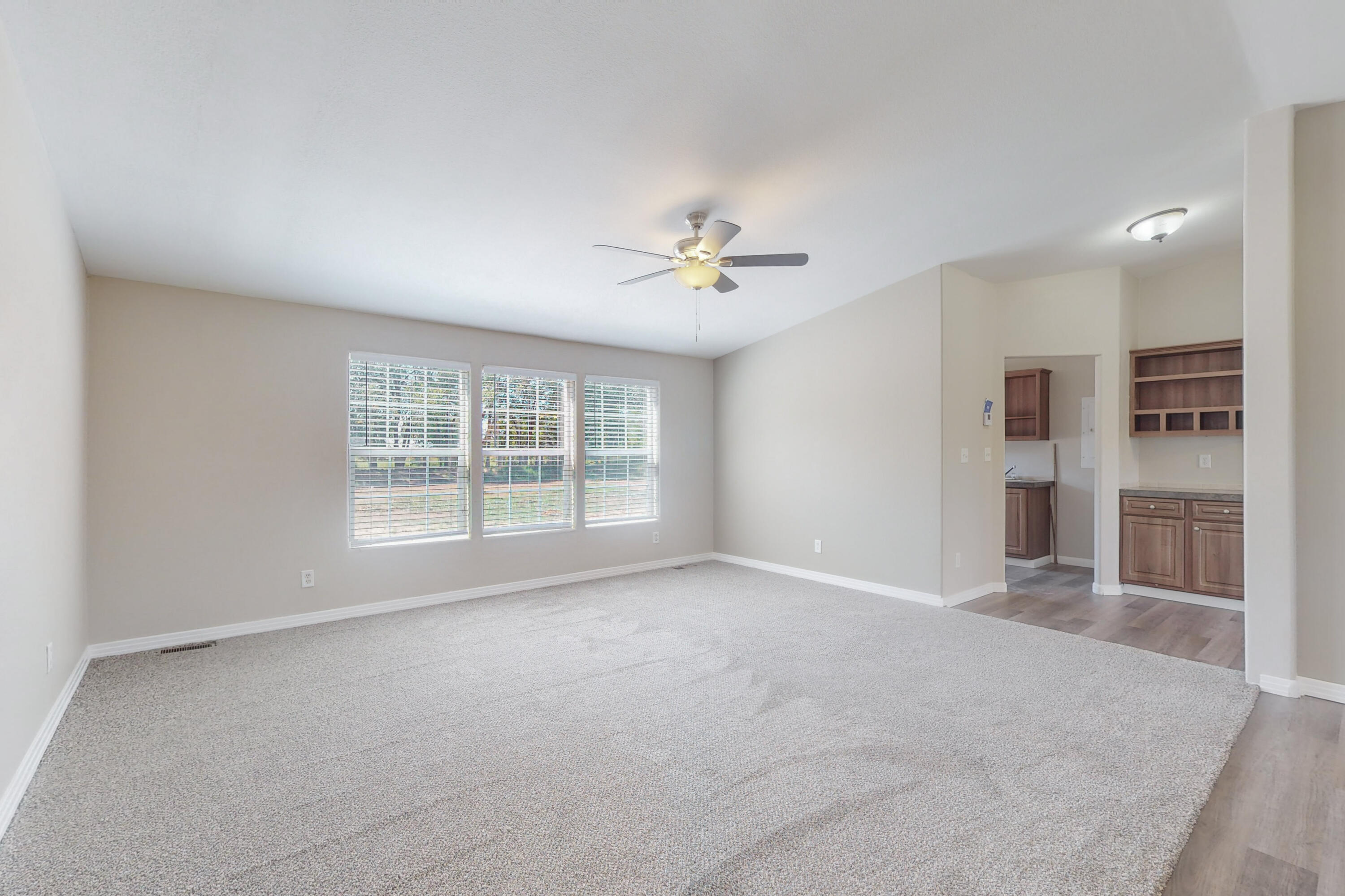 10 Wood Drive