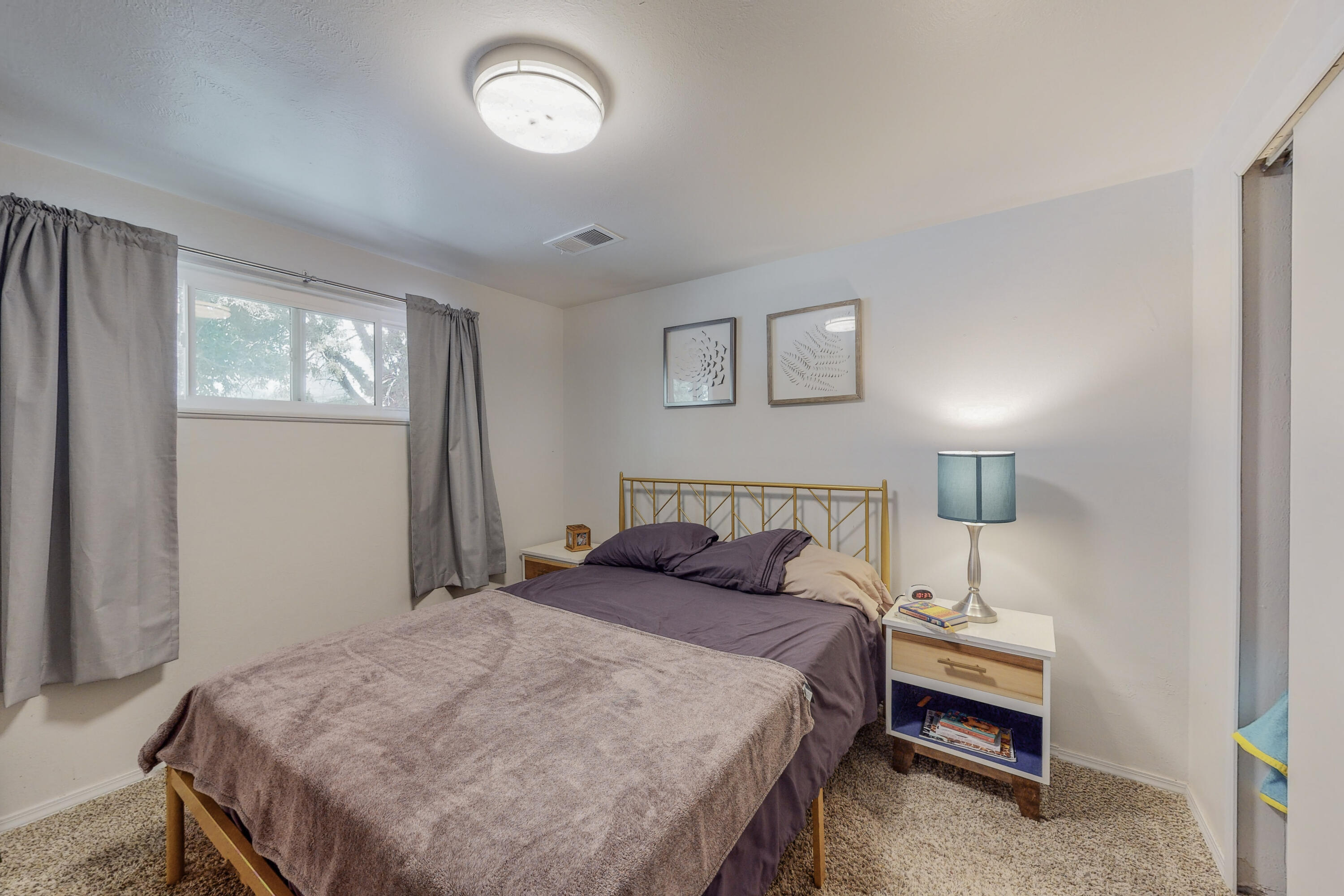 1128 MAXINE Street NE