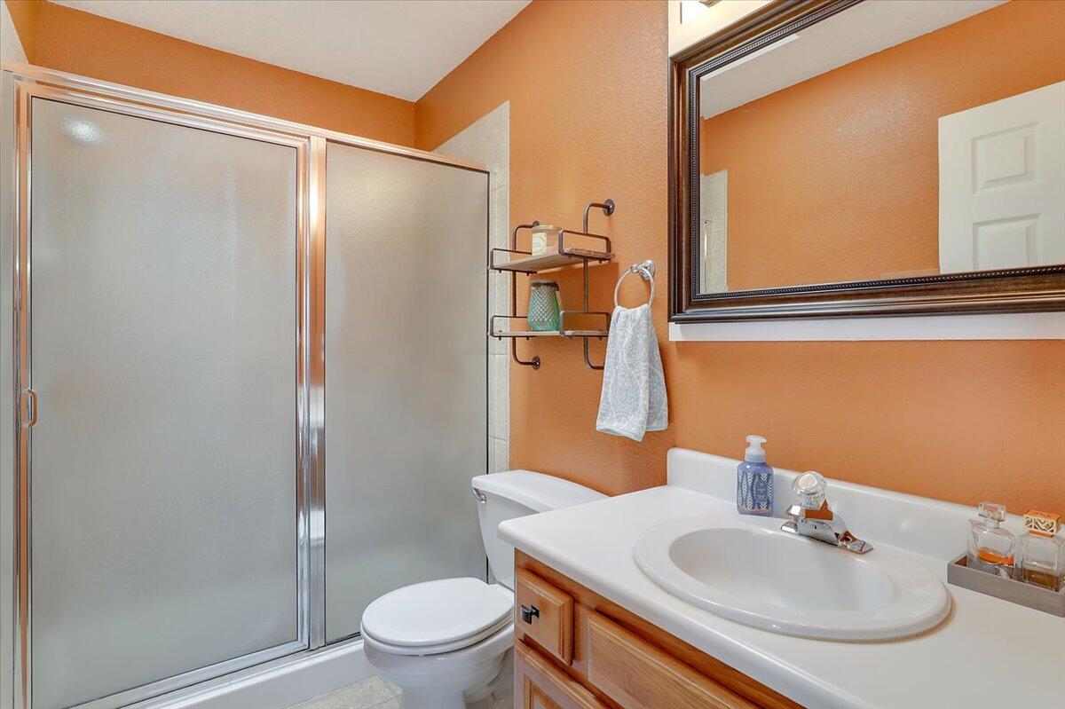 4701 MORRIS Street NE Unit: 1304