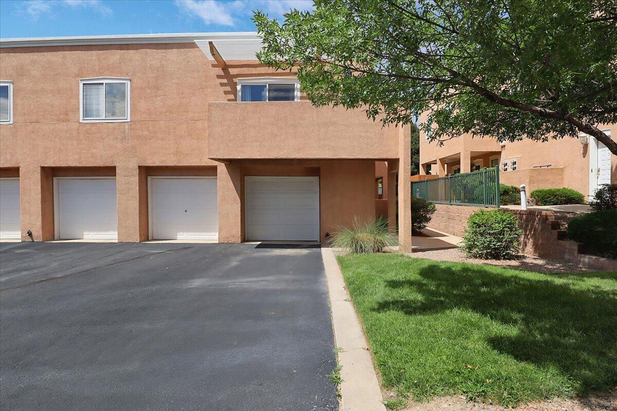 4701 MORRIS Street NE Unit: 1304
