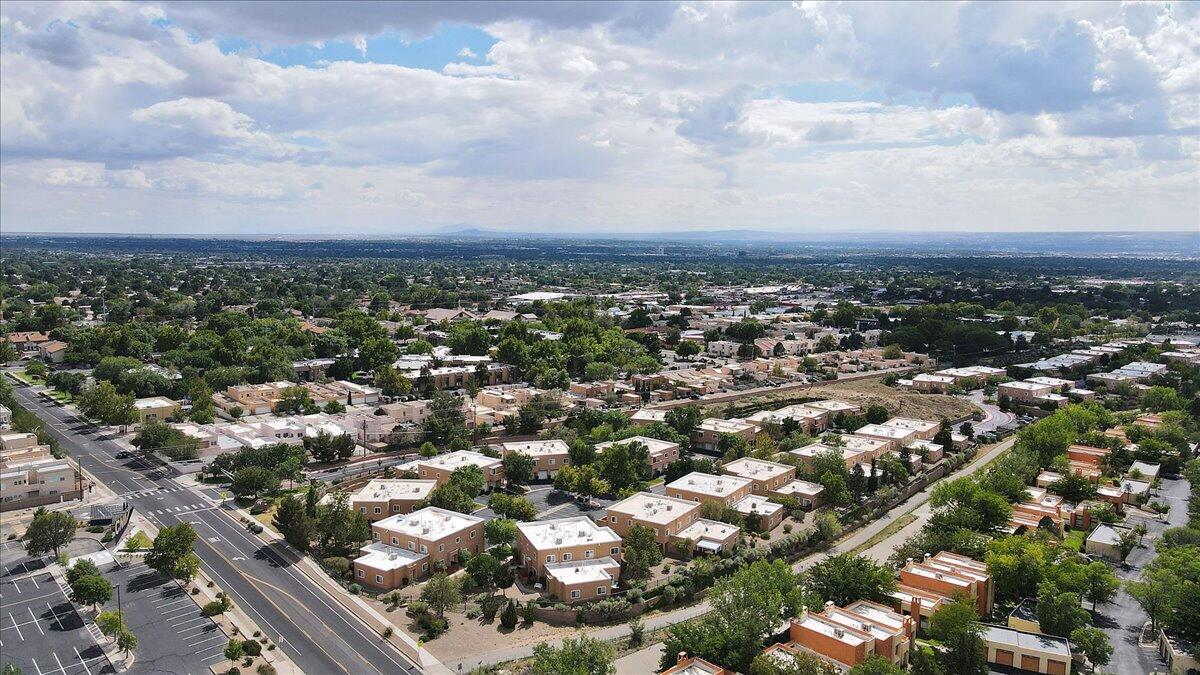 4701 MORRIS Street NE Unit: 1304