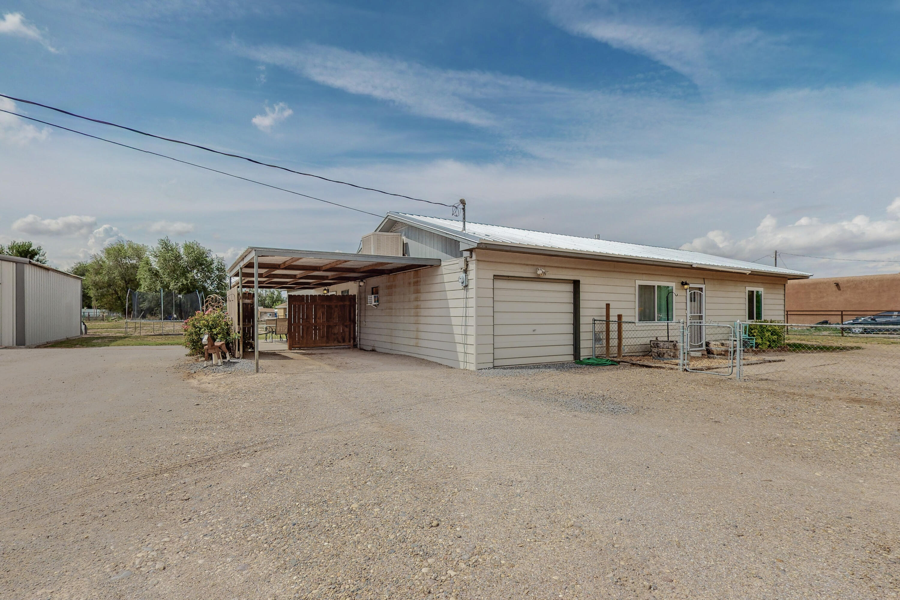28 BLUE HILL Road