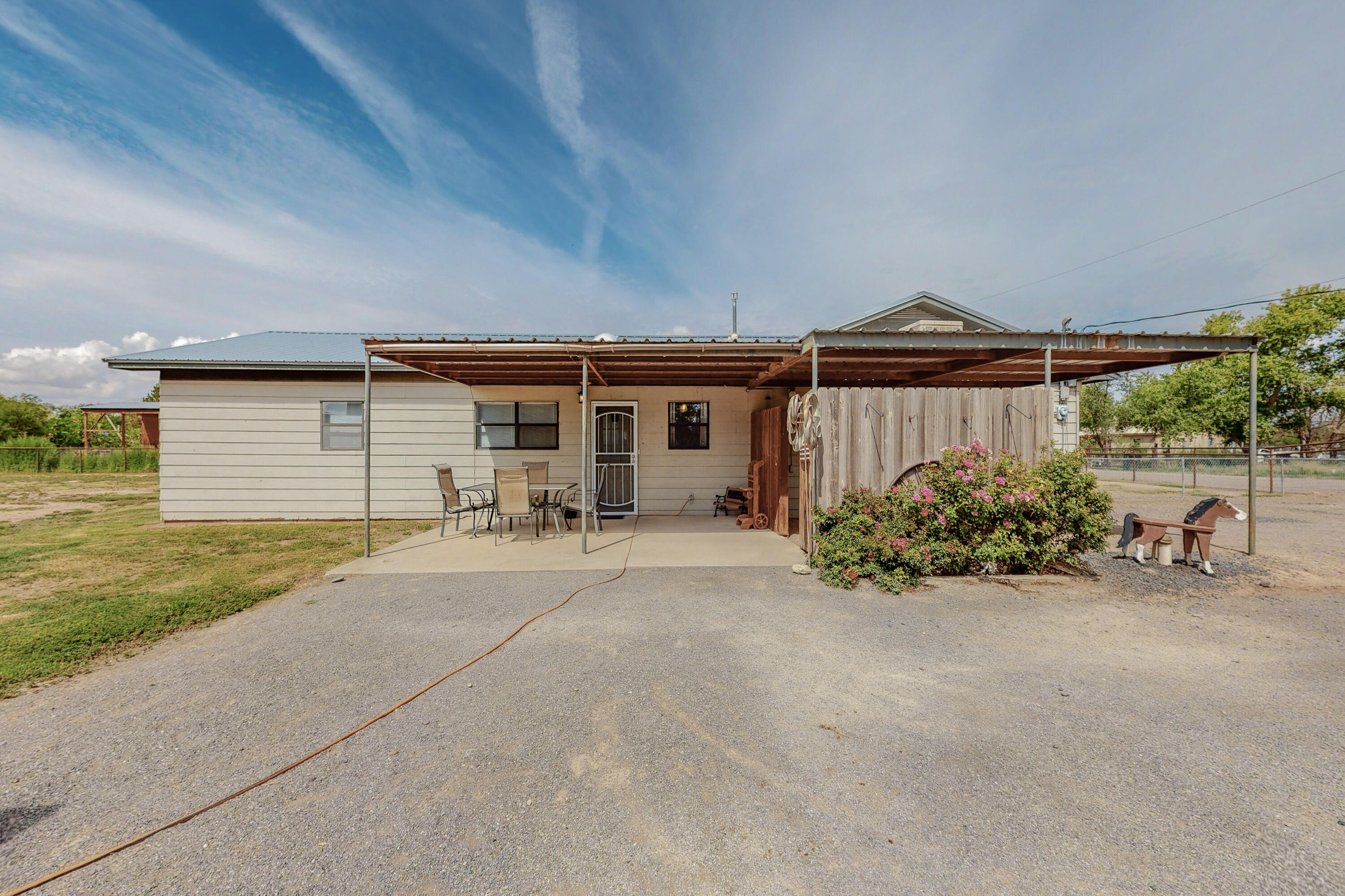 28 BLUE HILL Road