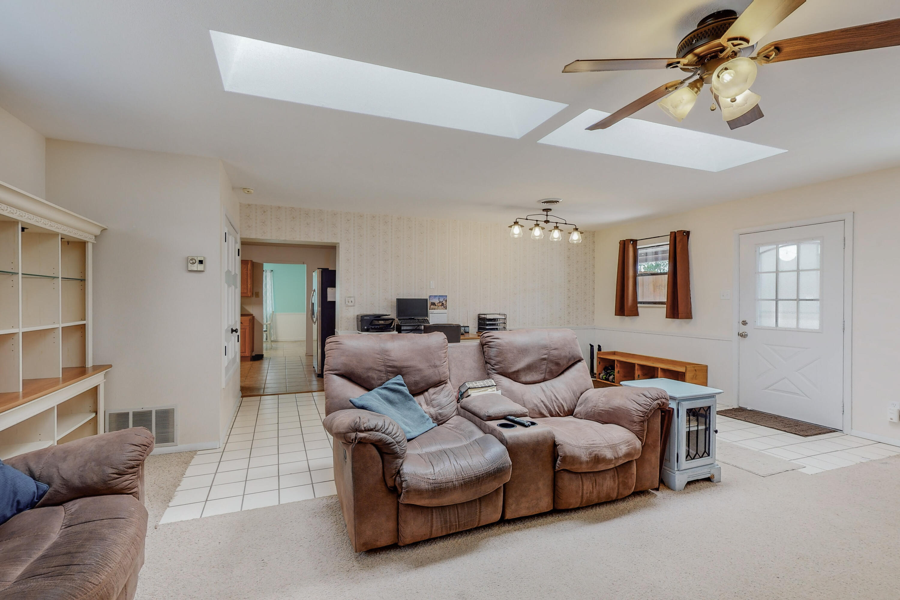 28 BLUE HILL Road