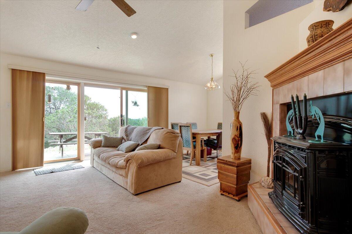 38 THUNDER MOUNTAIN Road