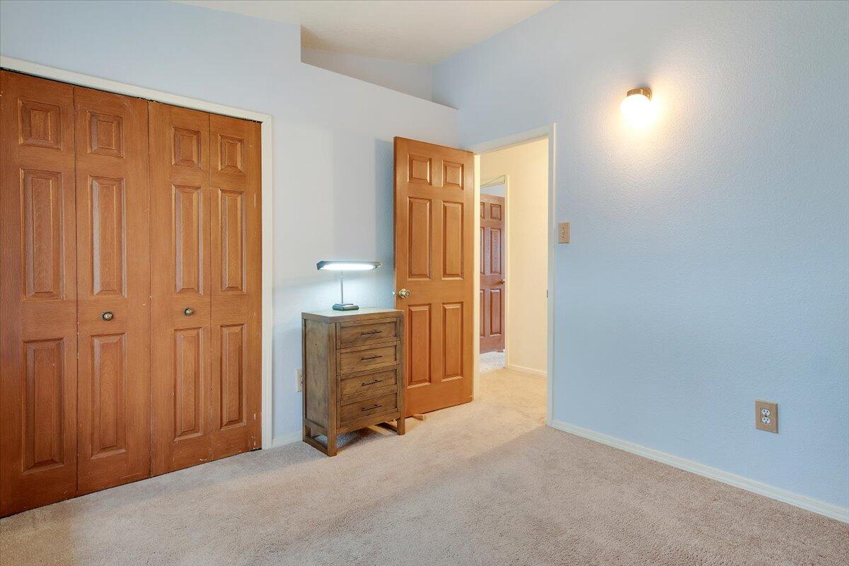 38 THUNDER MOUNTAIN Road