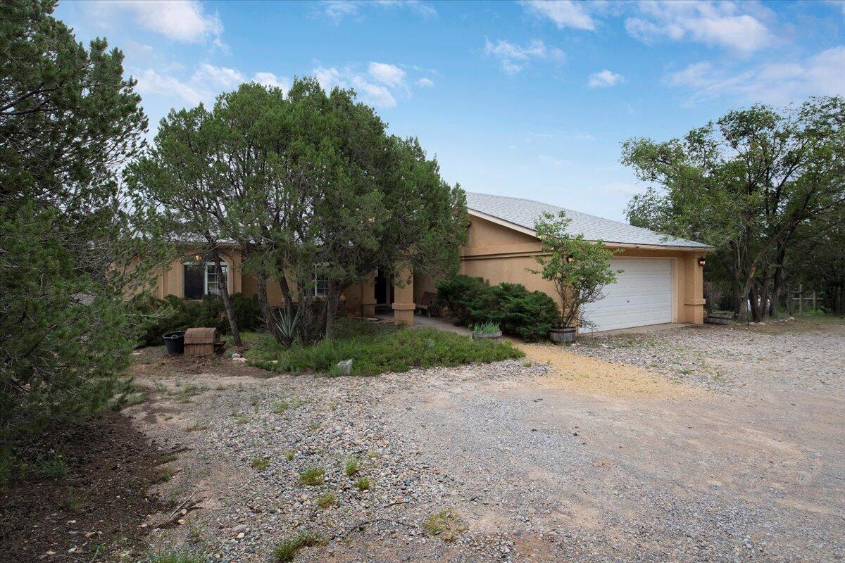 38 THUNDER MOUNTAIN Road
