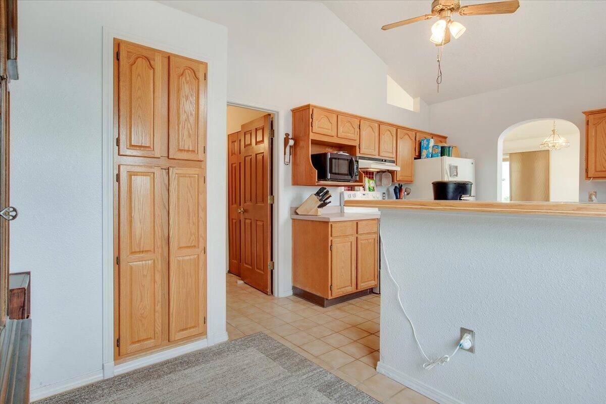 38 THUNDER MOUNTAIN Road