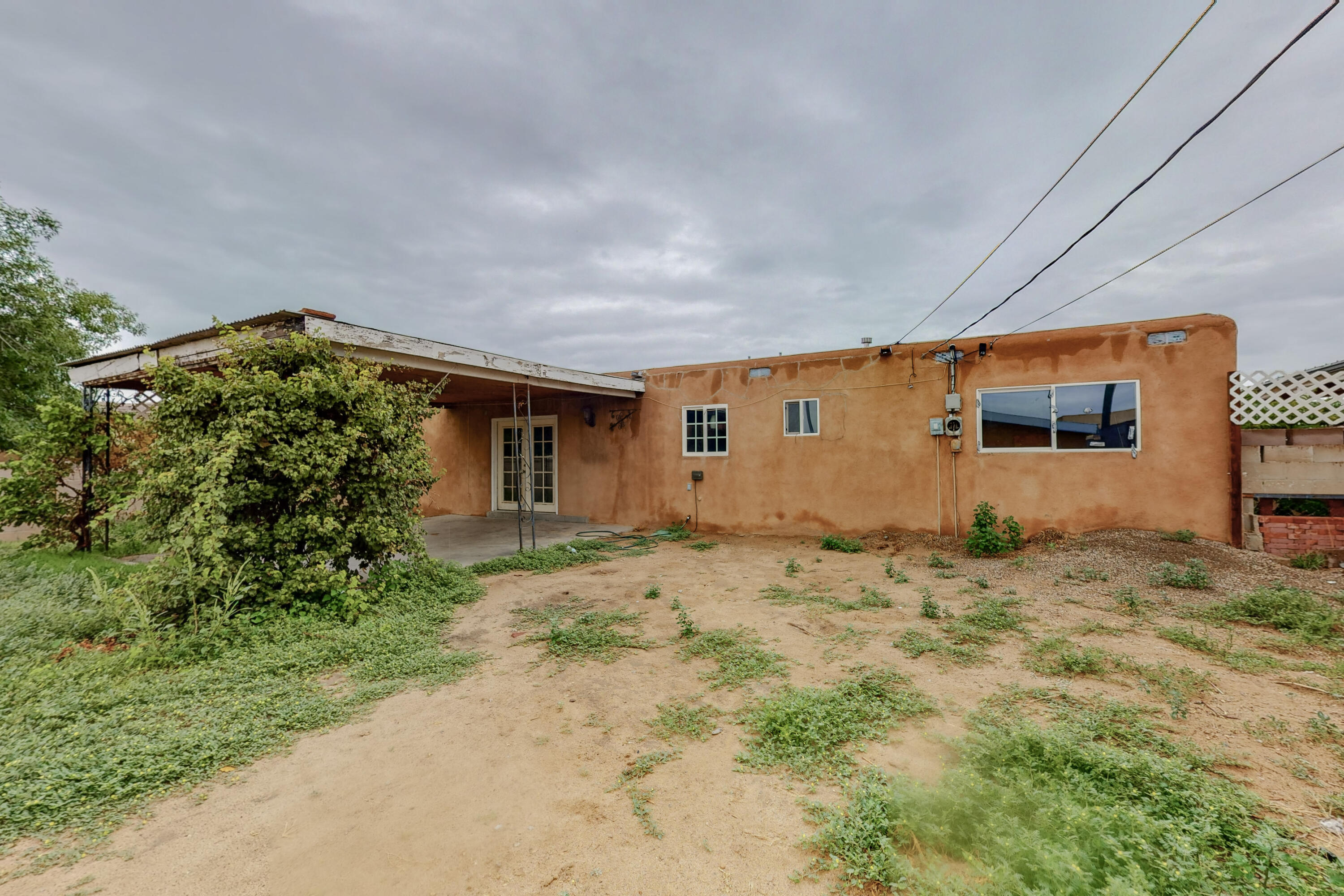 833 LOMA HERMOSA Drive NW