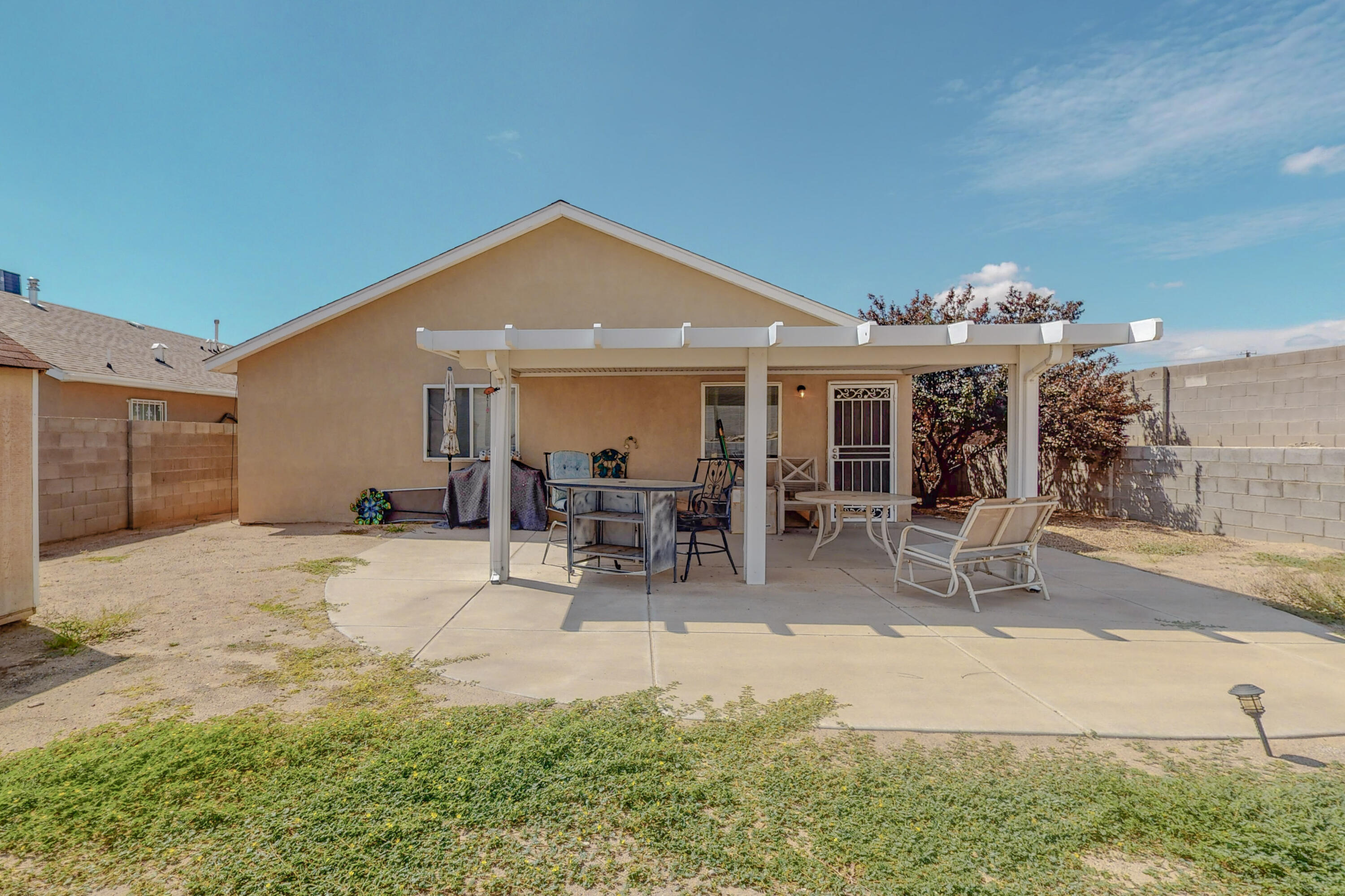 8523 TROTTER Road SW